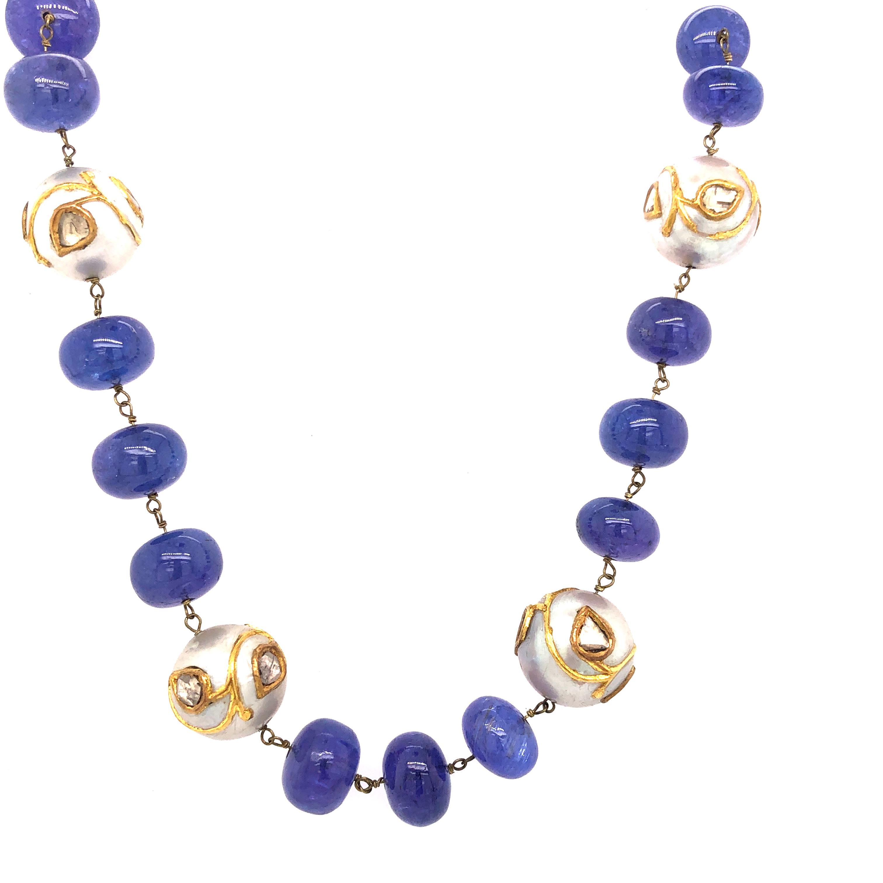 Taille mixte Superbe collier de perles en tanzanite en vente