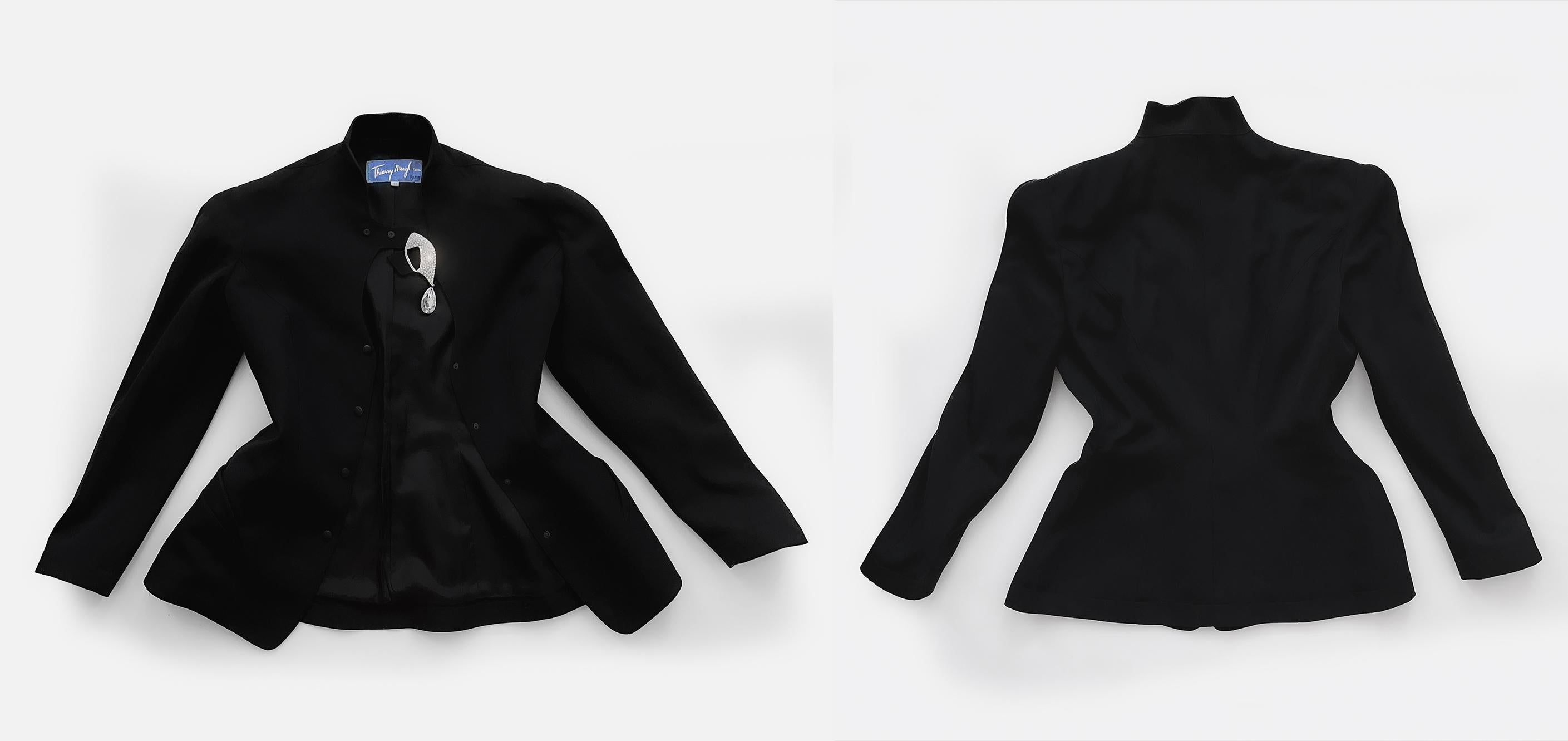 Gorgeous Thierry Mugler Crystal Glam Ensemble Sculptural Black Jacket Skirt Set  For Sale 2