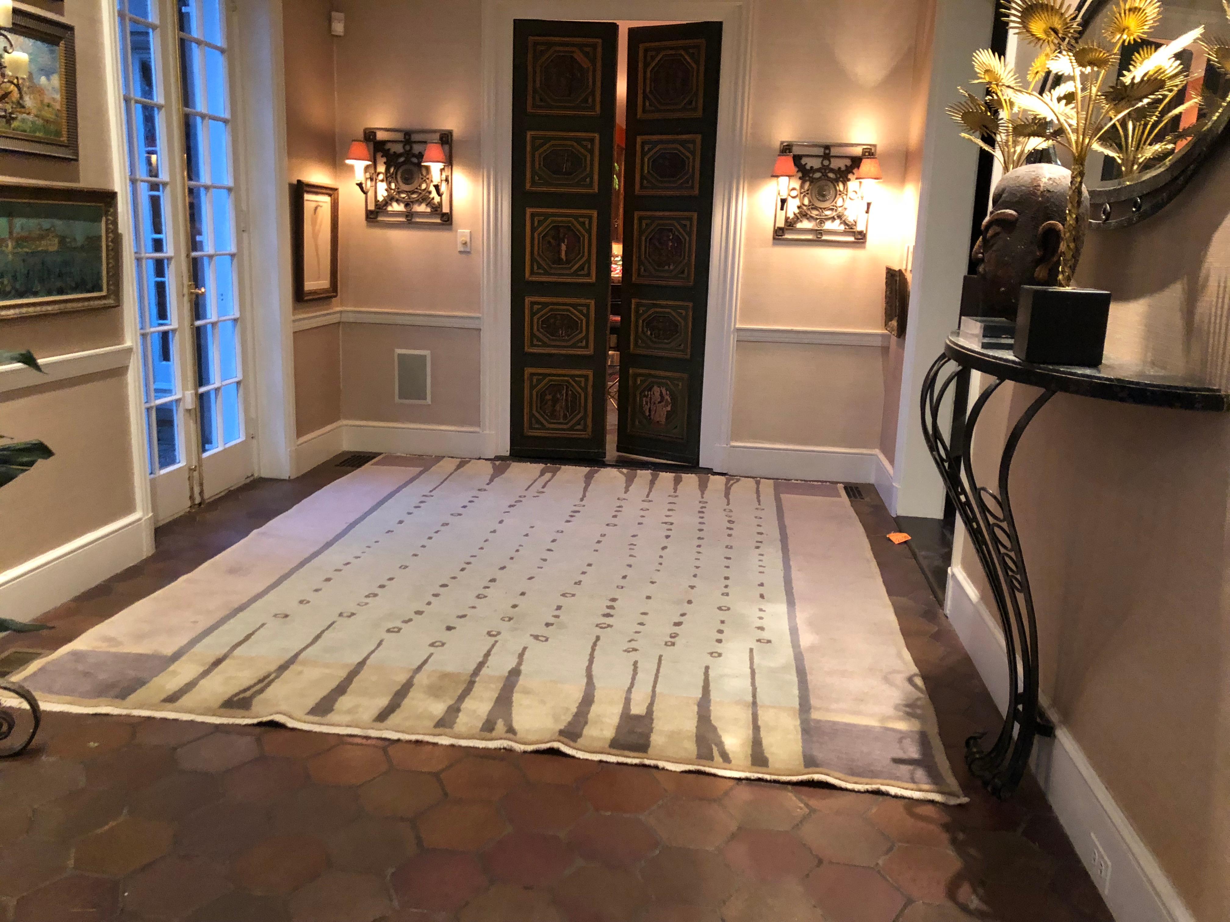 Gorgeous Tibetan Wool Area Rug with Contemporary Abstract Pattern In Excellent Condition In Hopewell, NJ