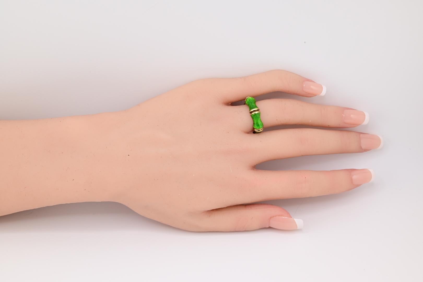 Gorgeous Tiffany Co 18K Gold & Enamel Ring Size 7 2