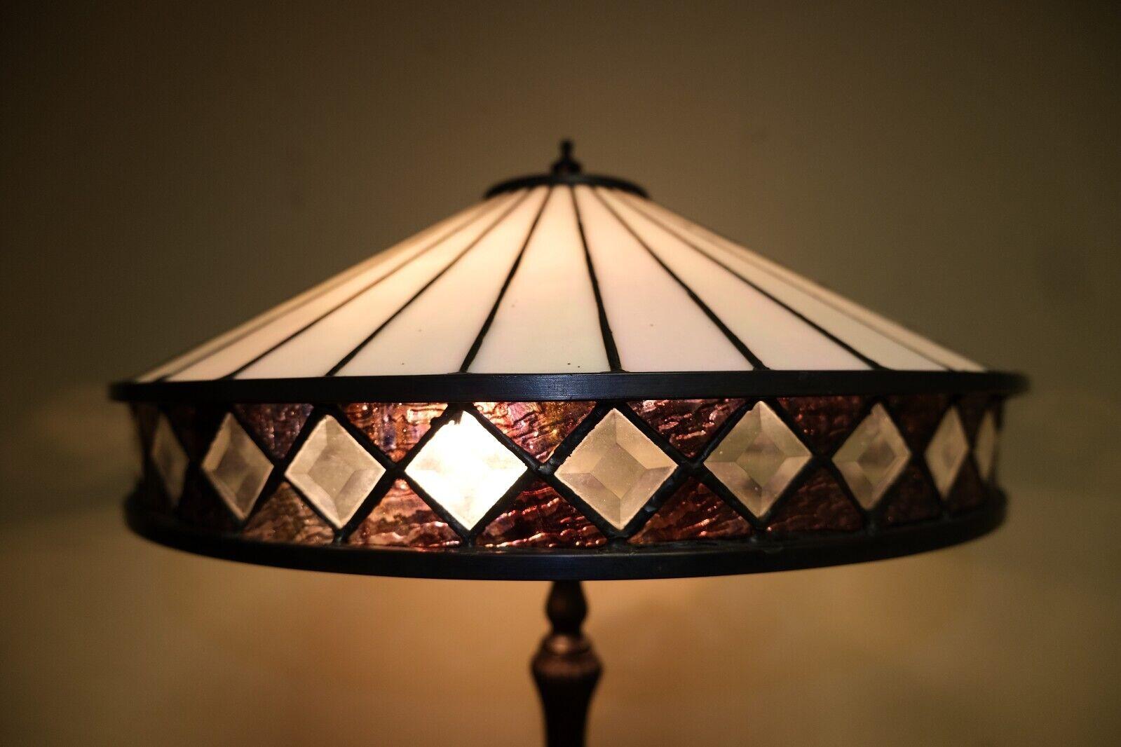 Art Deco GORGEOUS TIFFANY STYLE BRONZE COLOURED DiAMOND GLASS TABLE LAMP For Sale