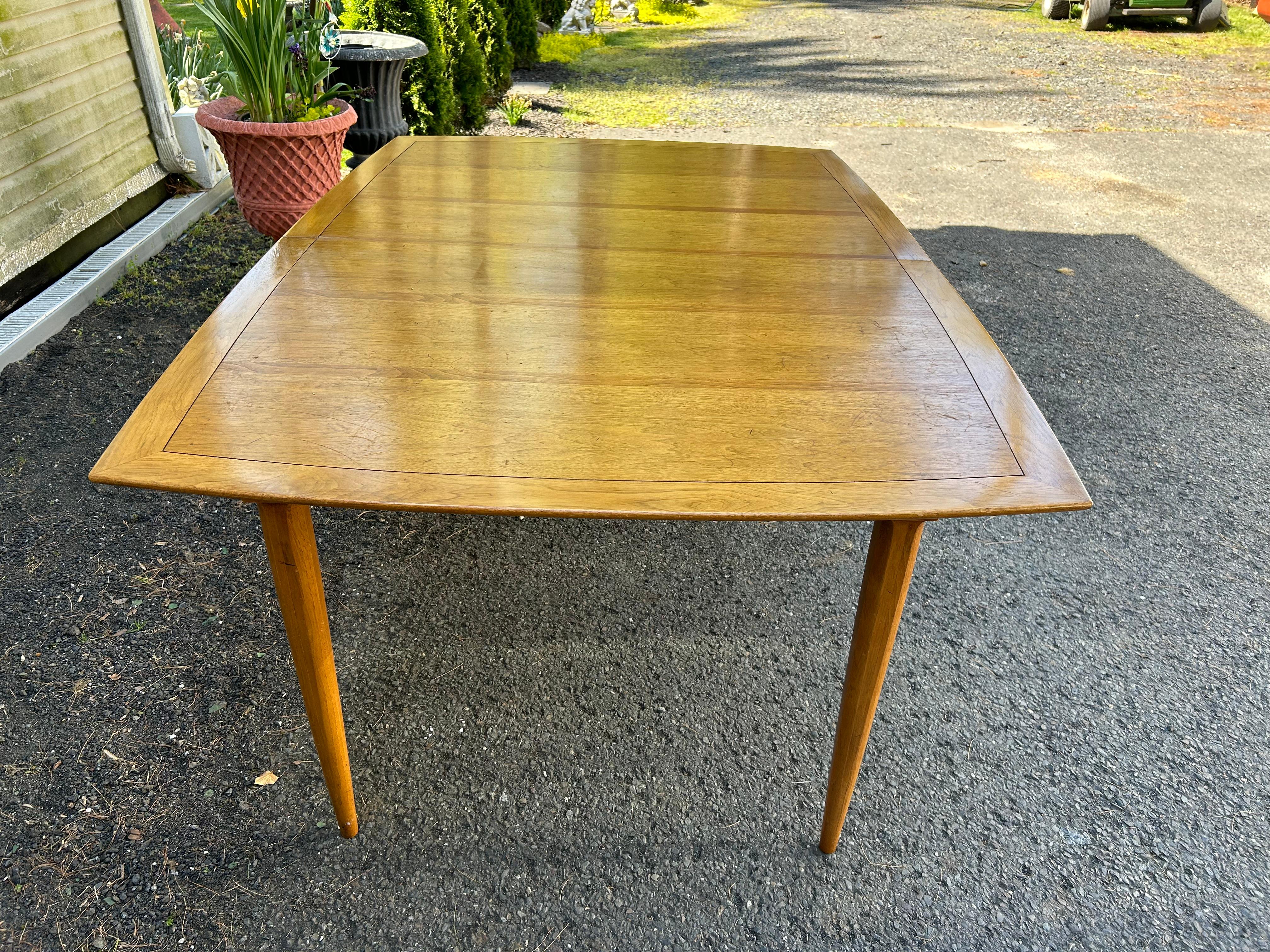 American Gorgeous Tomlinson Sophisticate Dining Table Mid-Century Modern For Sale