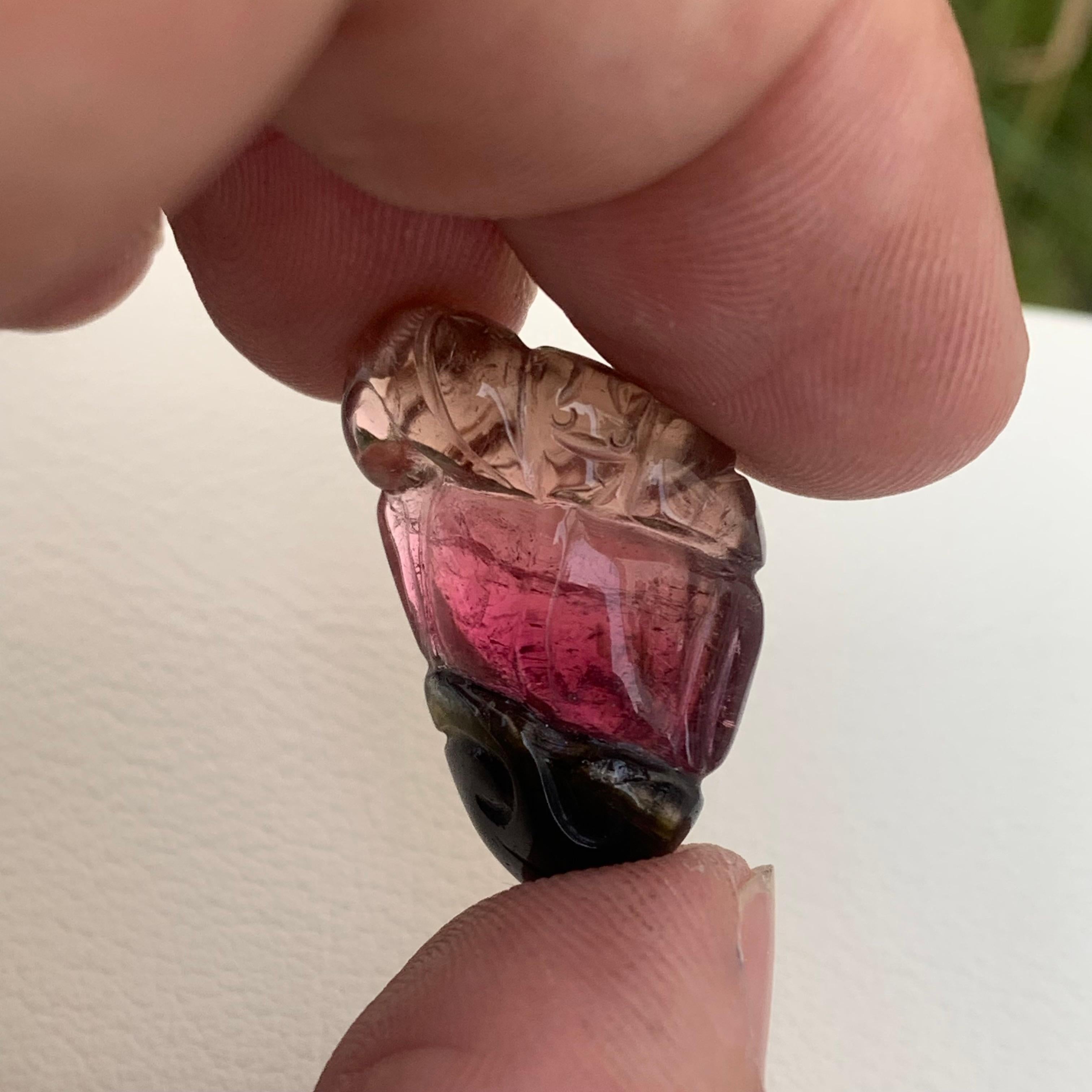 Heart Cut Gorgeous Tri Color Tourmaline Carving Gemstone for Necklace Jewelry 22.25 Carat For Sale
