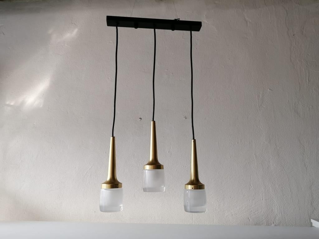 Splendida lampada a sospensione a cascata in vetro ghiaccio triplo pesante di Staff, anni '60, Germania in vendita 3