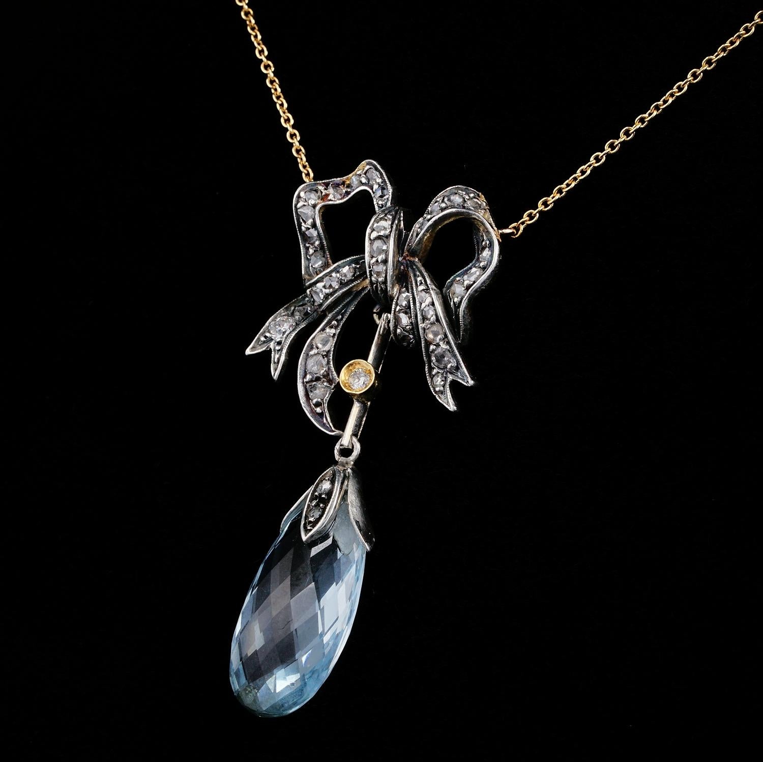 Gorgeous Victorian 10.30 Carat Natural Aquamarine Diamond Bow Necklace 2