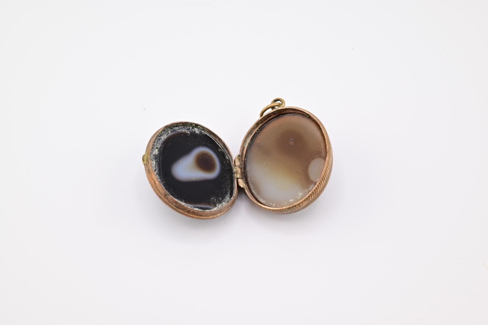 Gorgeous Victorian Period Agate Bullseye Locket 3