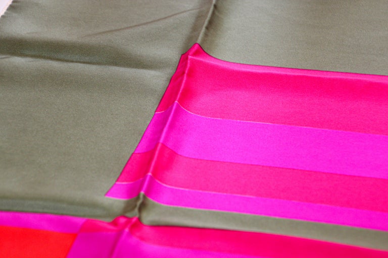 Foulard Carré Vintage Lanvin Paris 100% Soie - Occasion, Multicolore, Pièce De Luxe