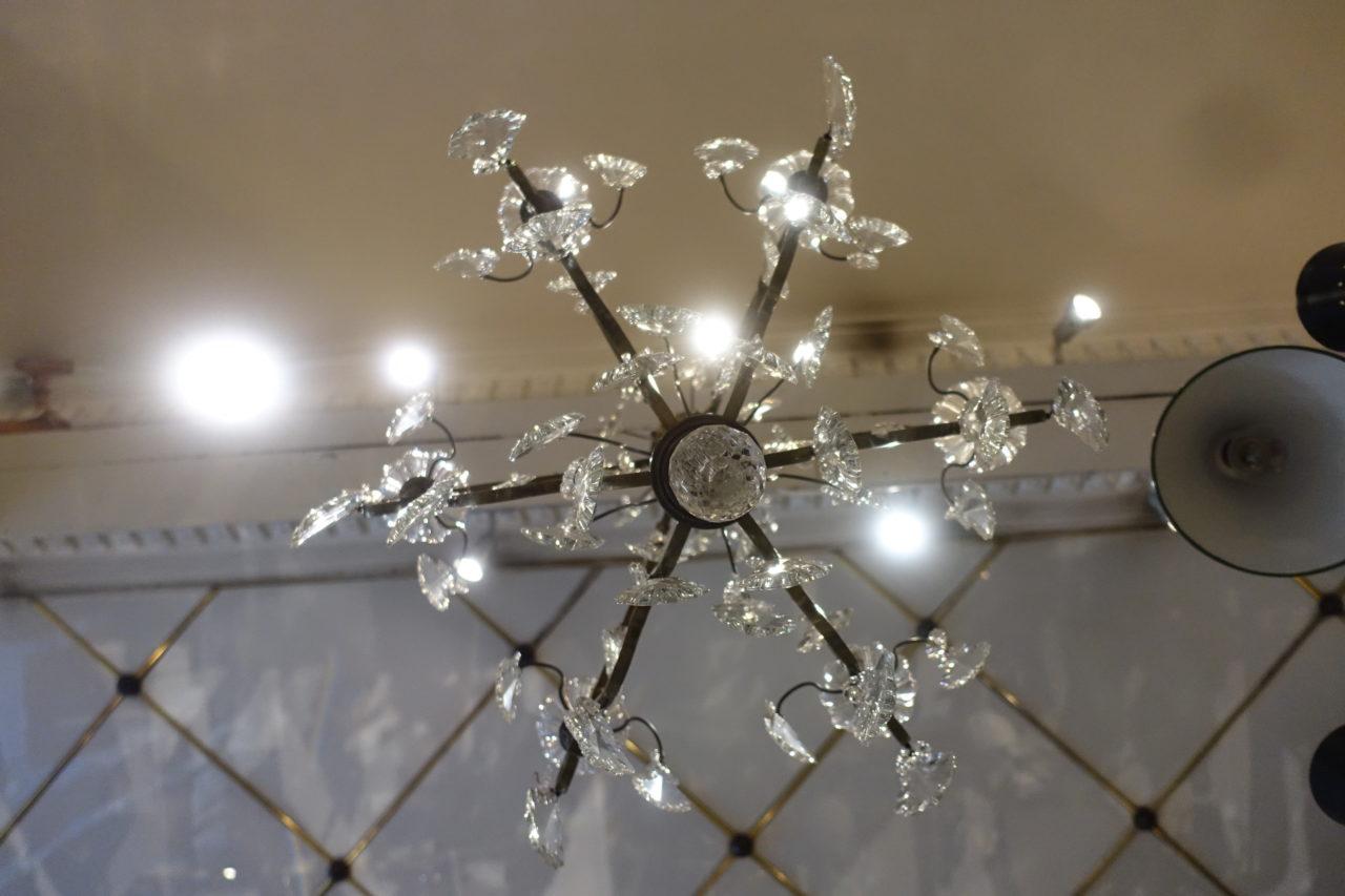 Gorgeous Vintage French Crystal Chandelier 3