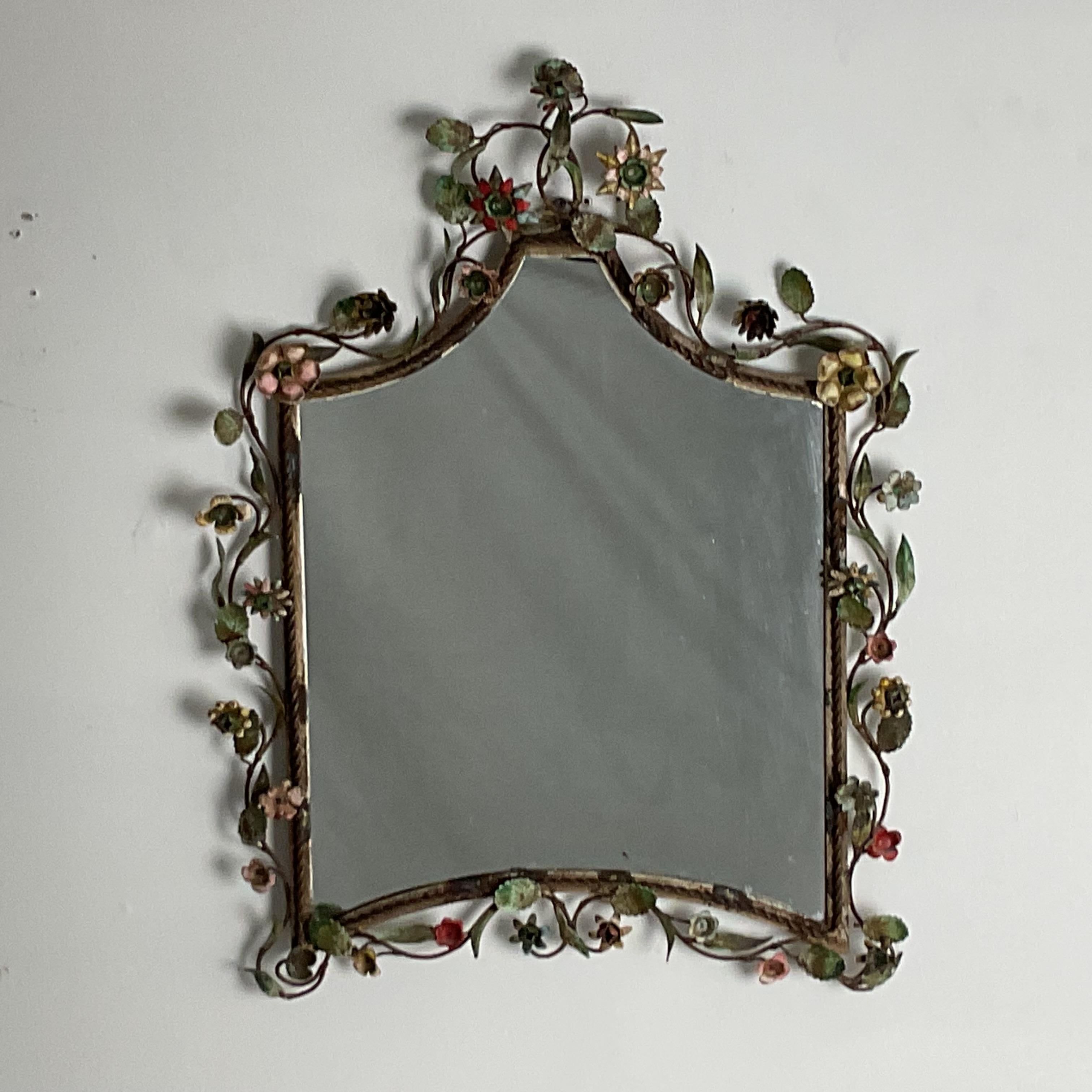 Precioso Espejo Floral Tole Vintage Italiano Forjado en venta