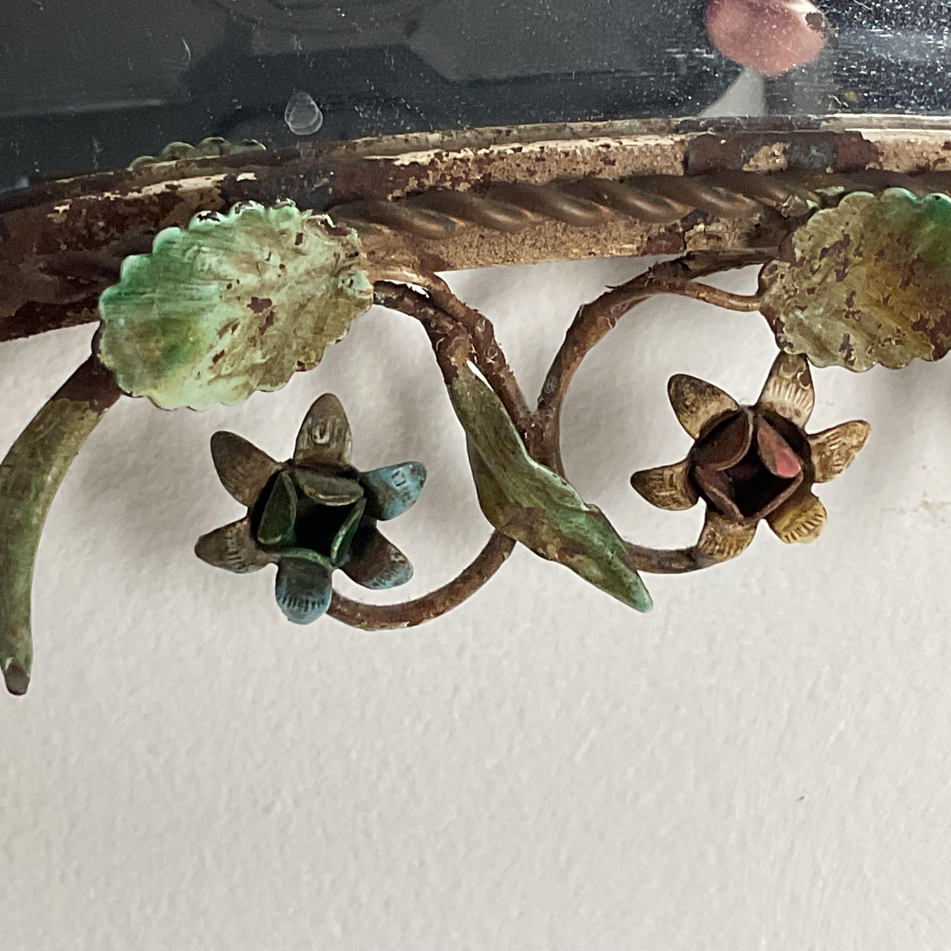 Precioso Espejo Floral Tole Vintage Italiano en venta 2