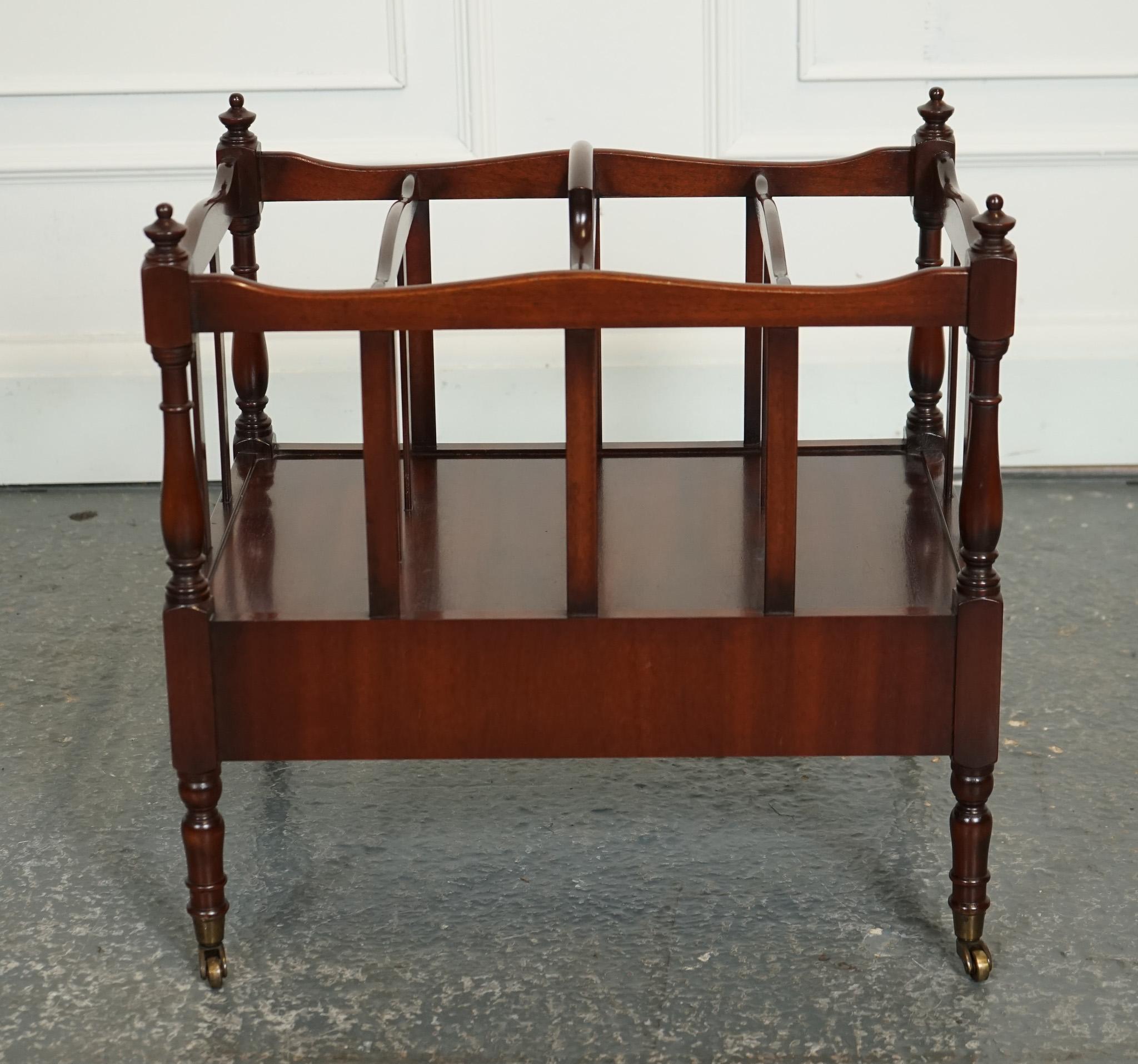 GORGEOUS ViNTAGE MAHOGANY CANTERBURY NEWSPAPER RACK J1 In Good Condition For Sale In Pulborough, GB
