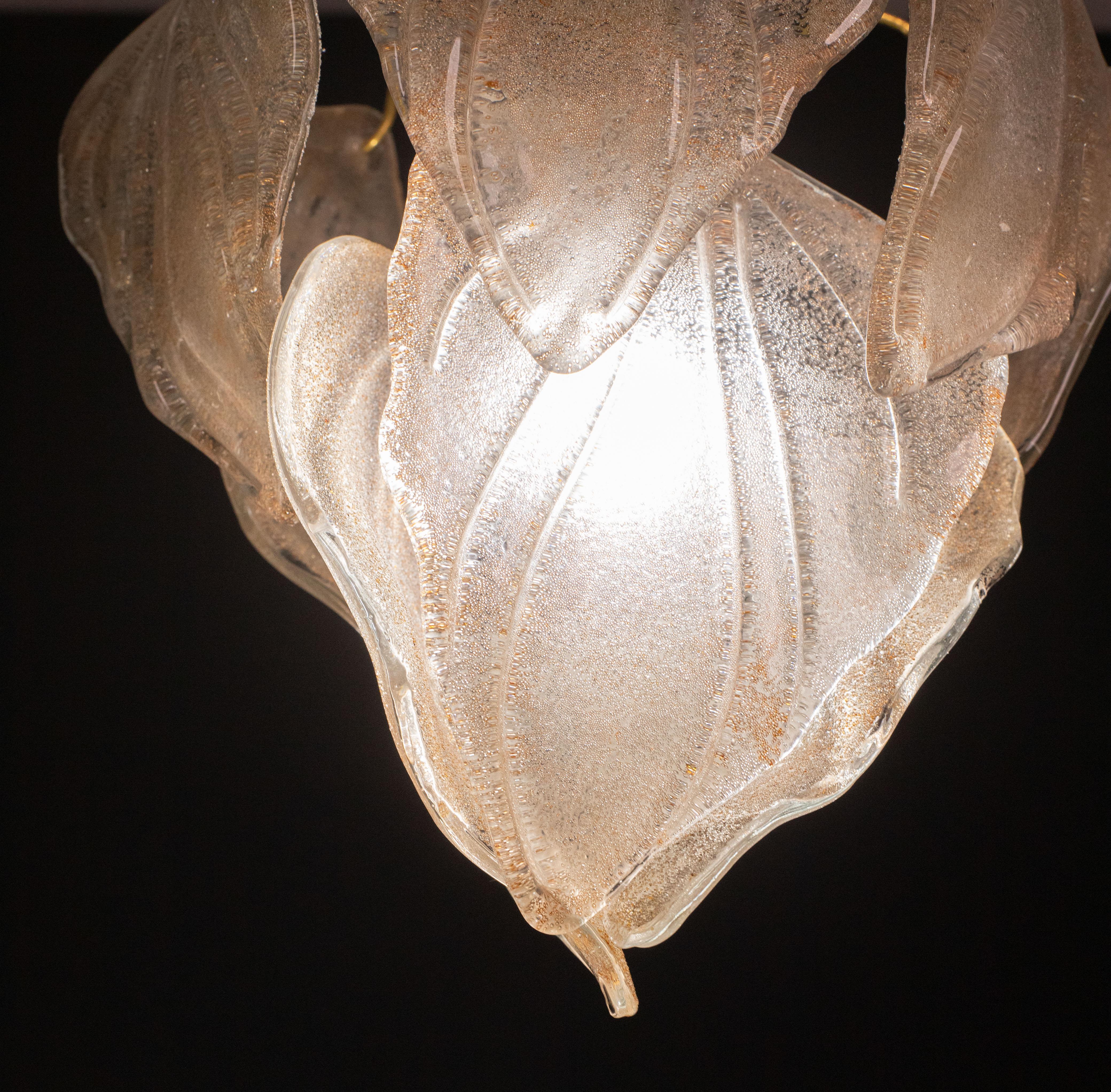 Gorgeous vintage Murano chandelier with leaves of orange and pink highlights For Sale 6