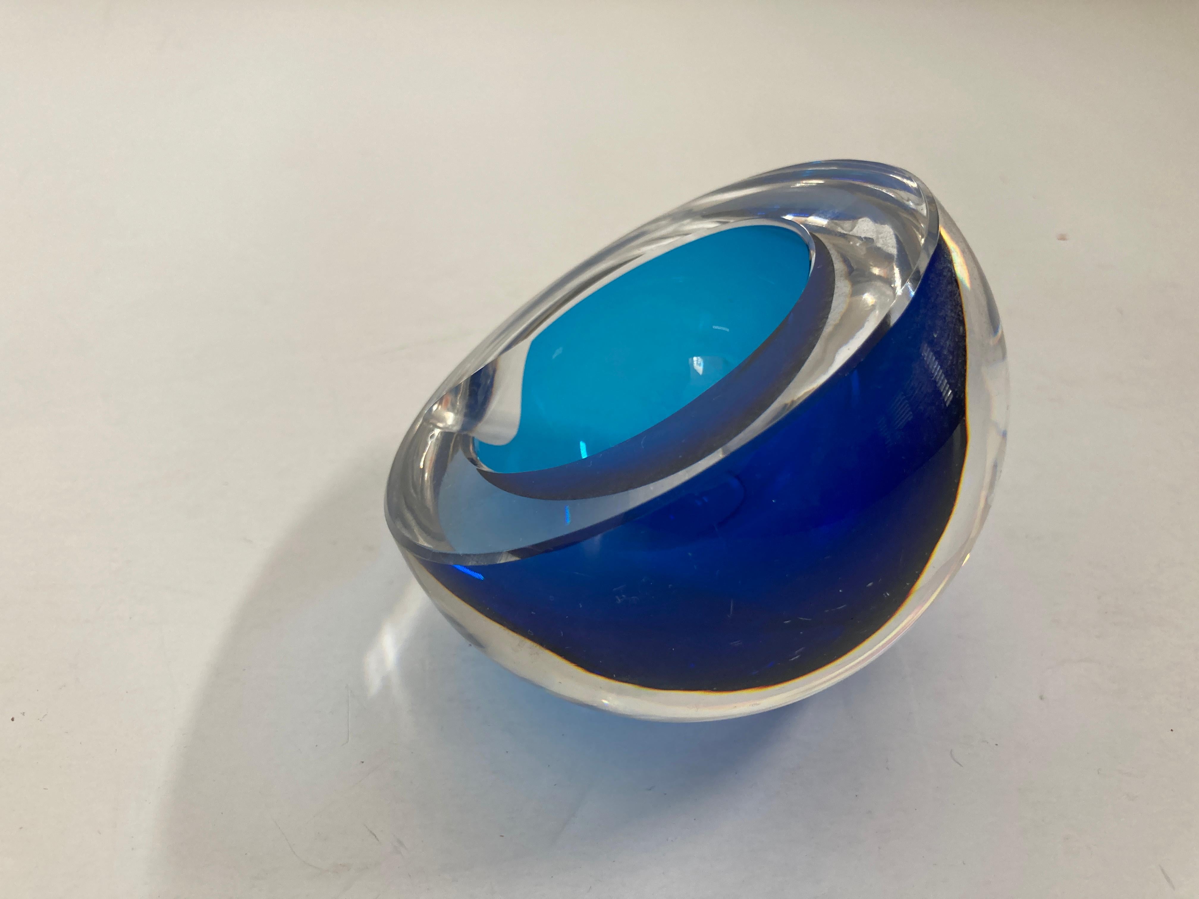 Italian Murano Sommerso Orb Blue Art Glass Vintage Ashtray Italy For Sale