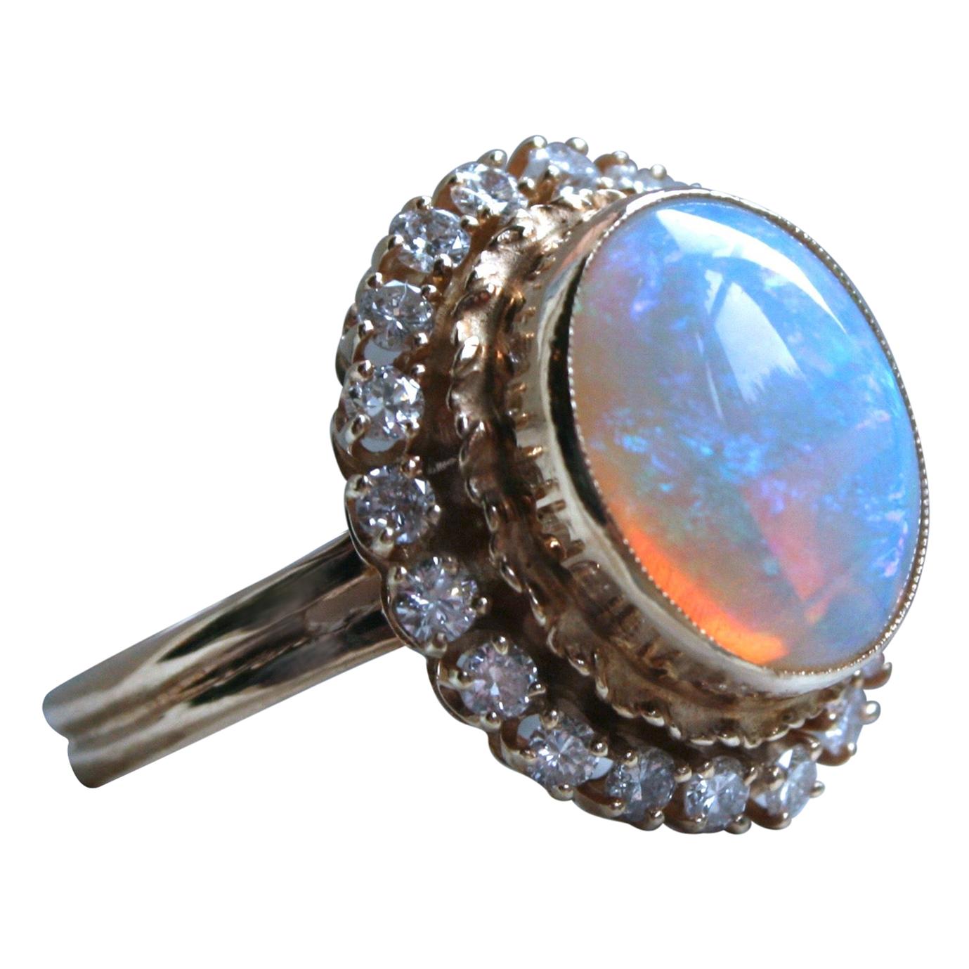 Gorgeous Vintage Opal and Diamond 14 Karat Gold Ring Engagement Ring, 2.72 Carat