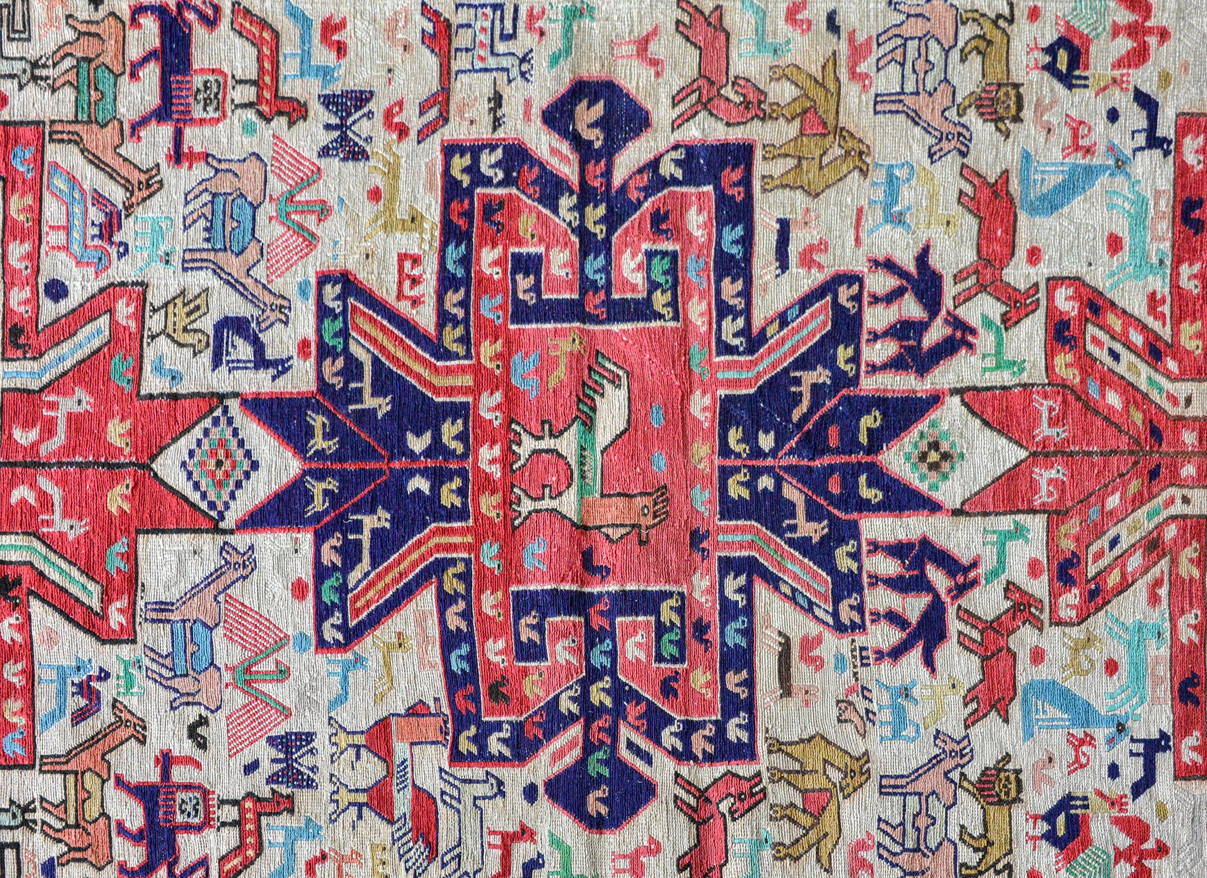 Wunderschöner Vintage-Soumak-Teppich (Stammeskunst) im Angebot