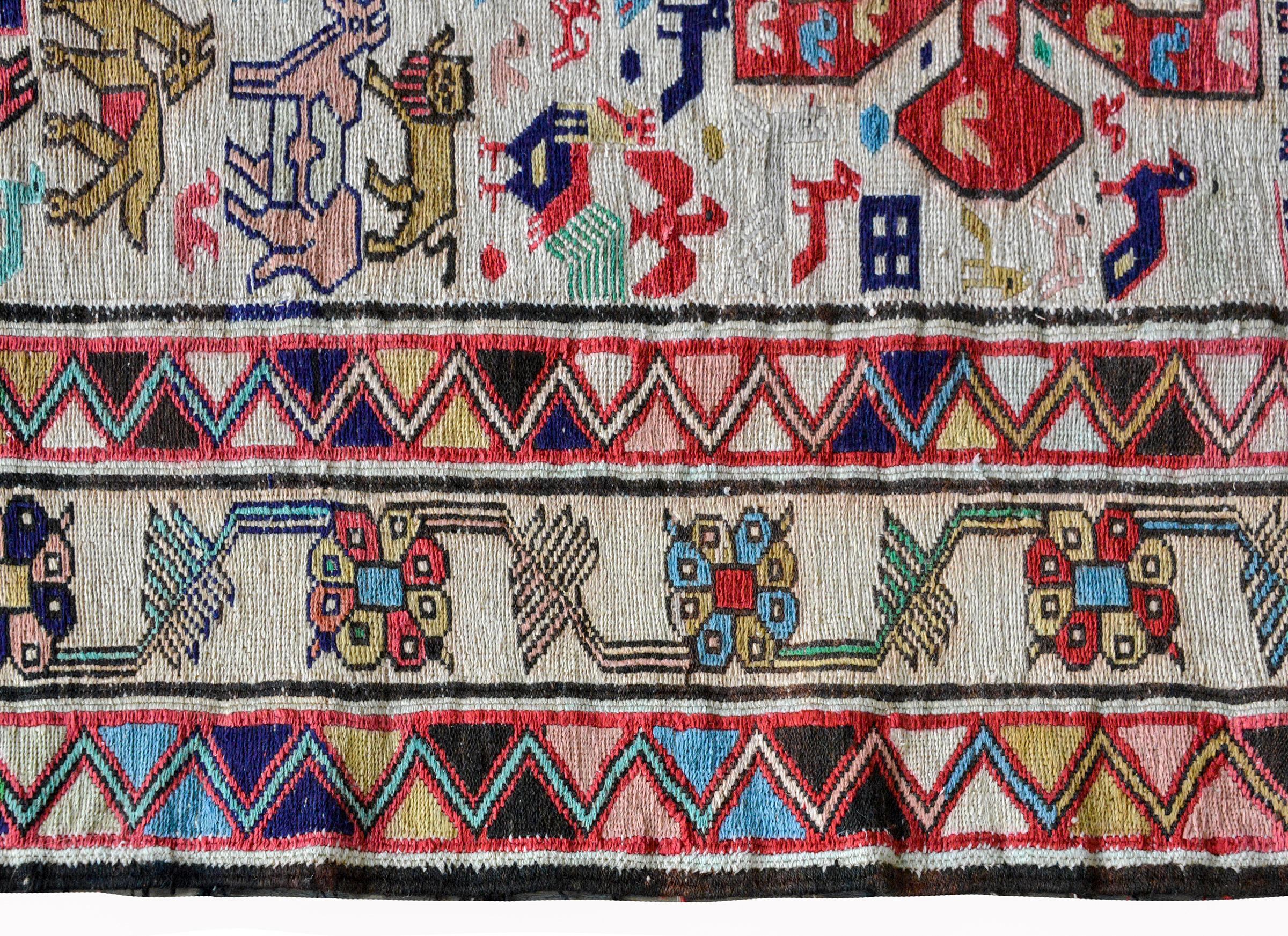 20ième siècle Magnifique tapis Soumak vintage en vente