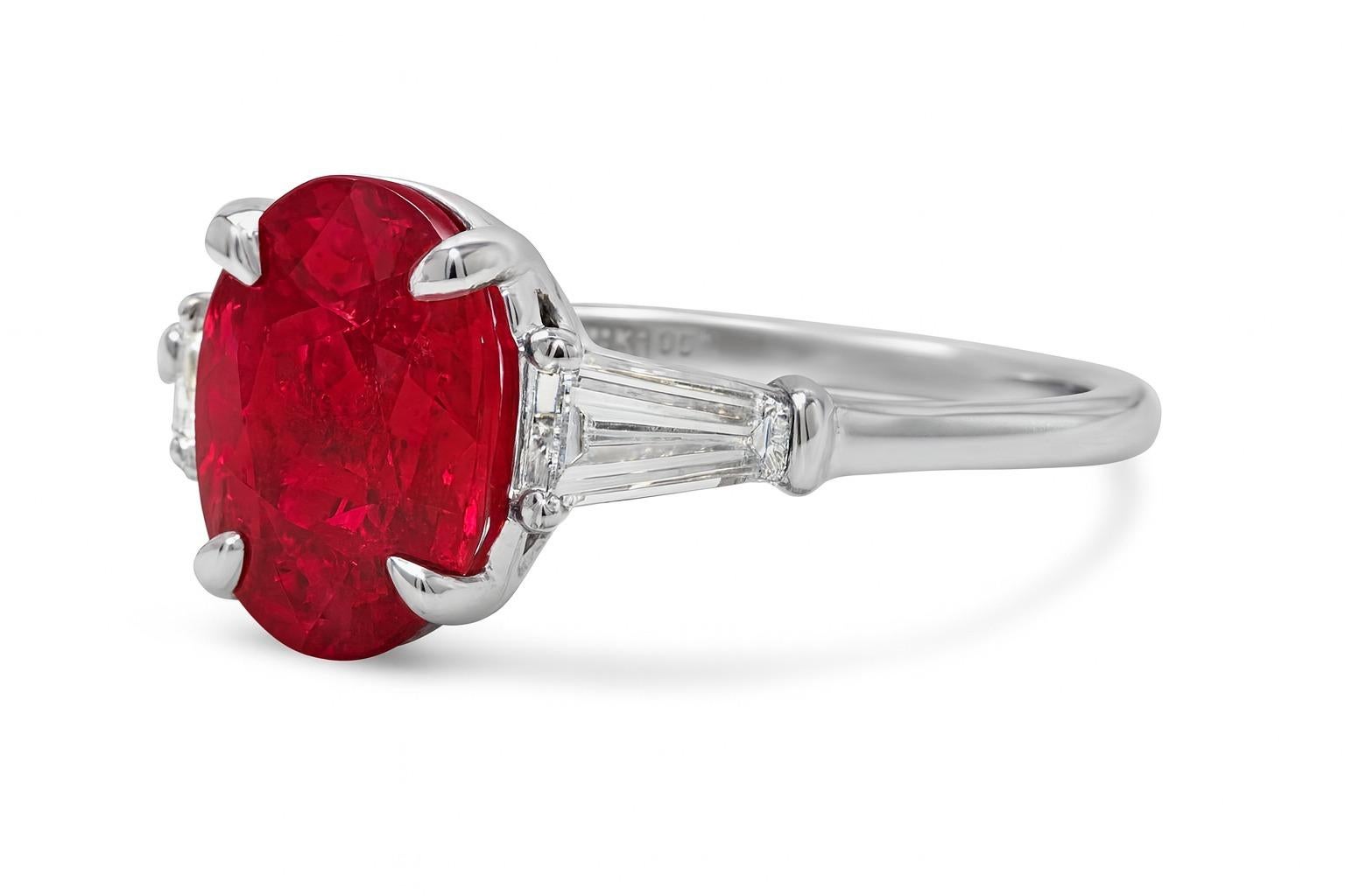 Wunderschönes Vintage By Tiffany & Co. Ring mit natürlichem Rubin und Diamant (Ovalschliff) im Angebot