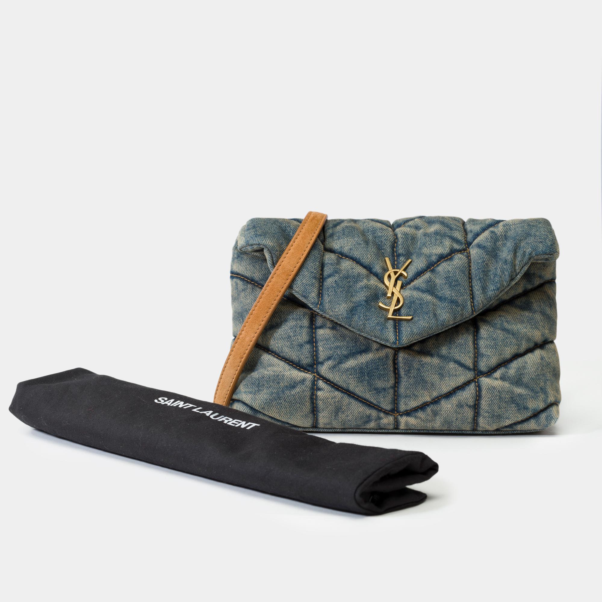 Superb​​​​​ ​​​​​Timeless​​​​​ ​​​​​YSL​​​​ ​​​​Puffer​​​​ ​​​​​Loulou​​​​ ​​​​​Mini​​​​​ ​​​​​Bag​​​​ ​​​​​decorated​​​​​ ​​​​​with​​​​​ ​​​​​Cassandre,​ ​​​​​crafted​​​​​ ​​​​​in​​​​​ ​​​​​a​​​​​ ​​​​​unique​​​​​ ​​​​​combination​​​​​ ​​​​​of​​​​​