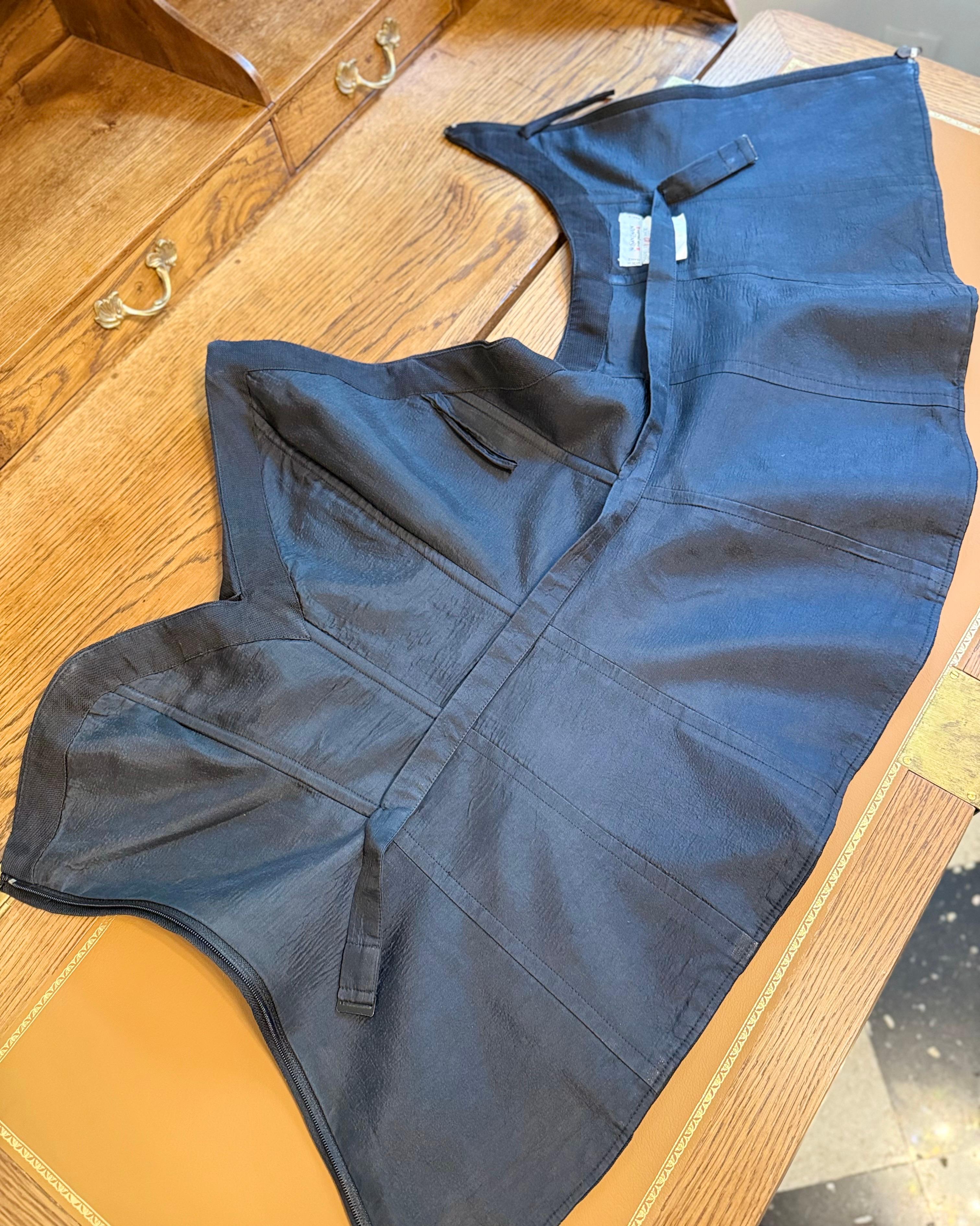 Wunderschönes Yves Saint Laurent Rive Gauche Vintage Seidentop Korsett Bustier im Angebot 6