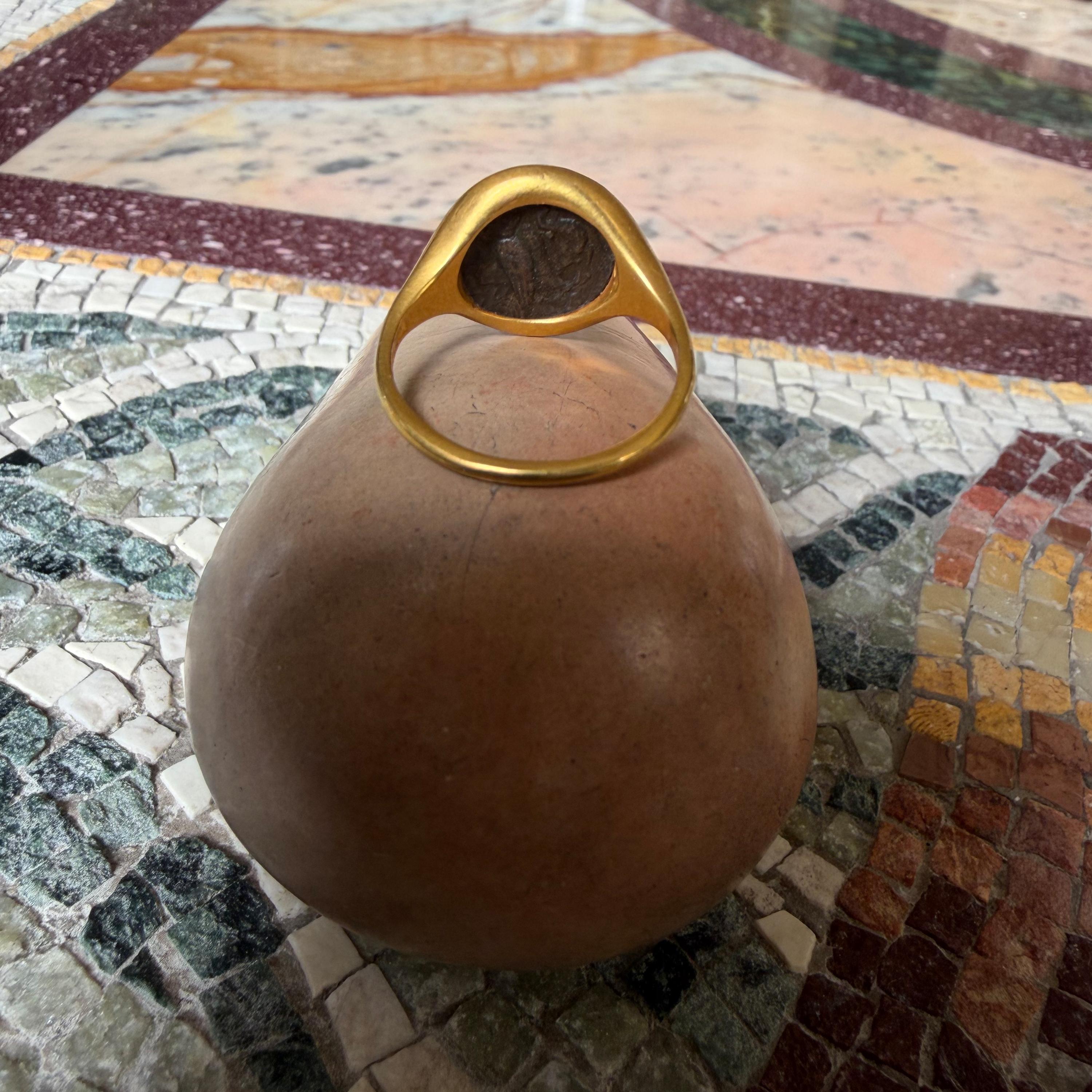 GORGON/MEDUSA Authentique pièce de monnaie grecque antique du 5e siècle avant J.-C. Bague en or Neuf - En vente à Roma, IT