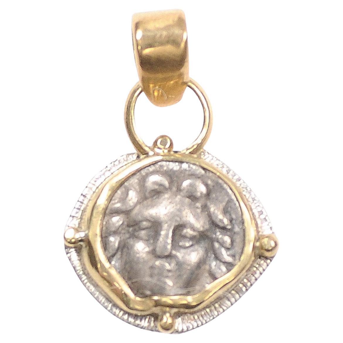 Ciondolo Gorgoneion Pisidia Selge con oro 22K