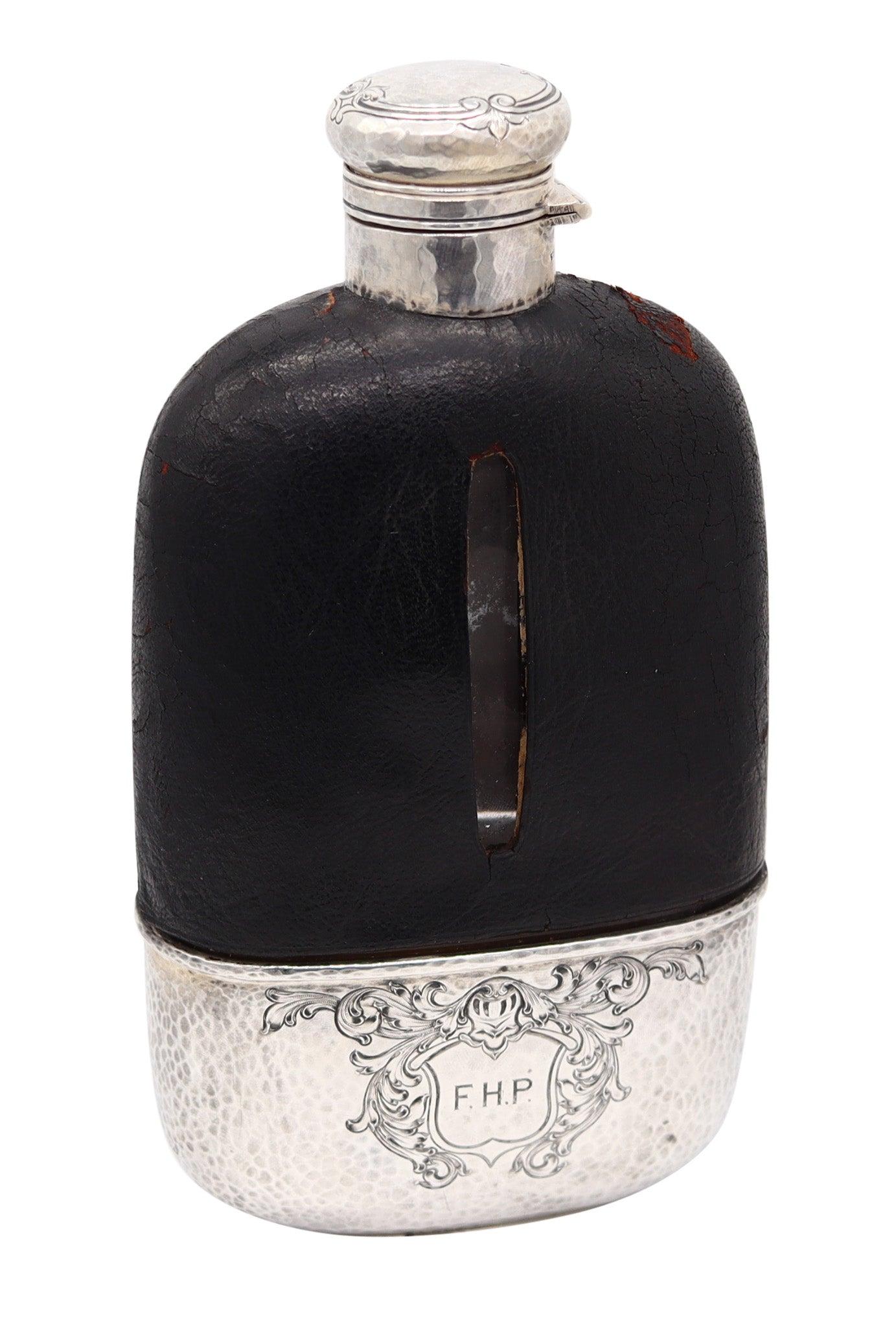 GORHAM 1900 Large Liquor Flask In Clear Glass, Hammered .925 Sterling 
Leather For Sale