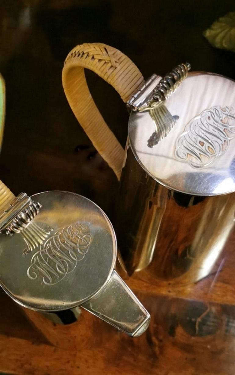Gorham  Paire de pichets à déjeuner Art Déco en métal argenté avec poignées en raphia en vente 9