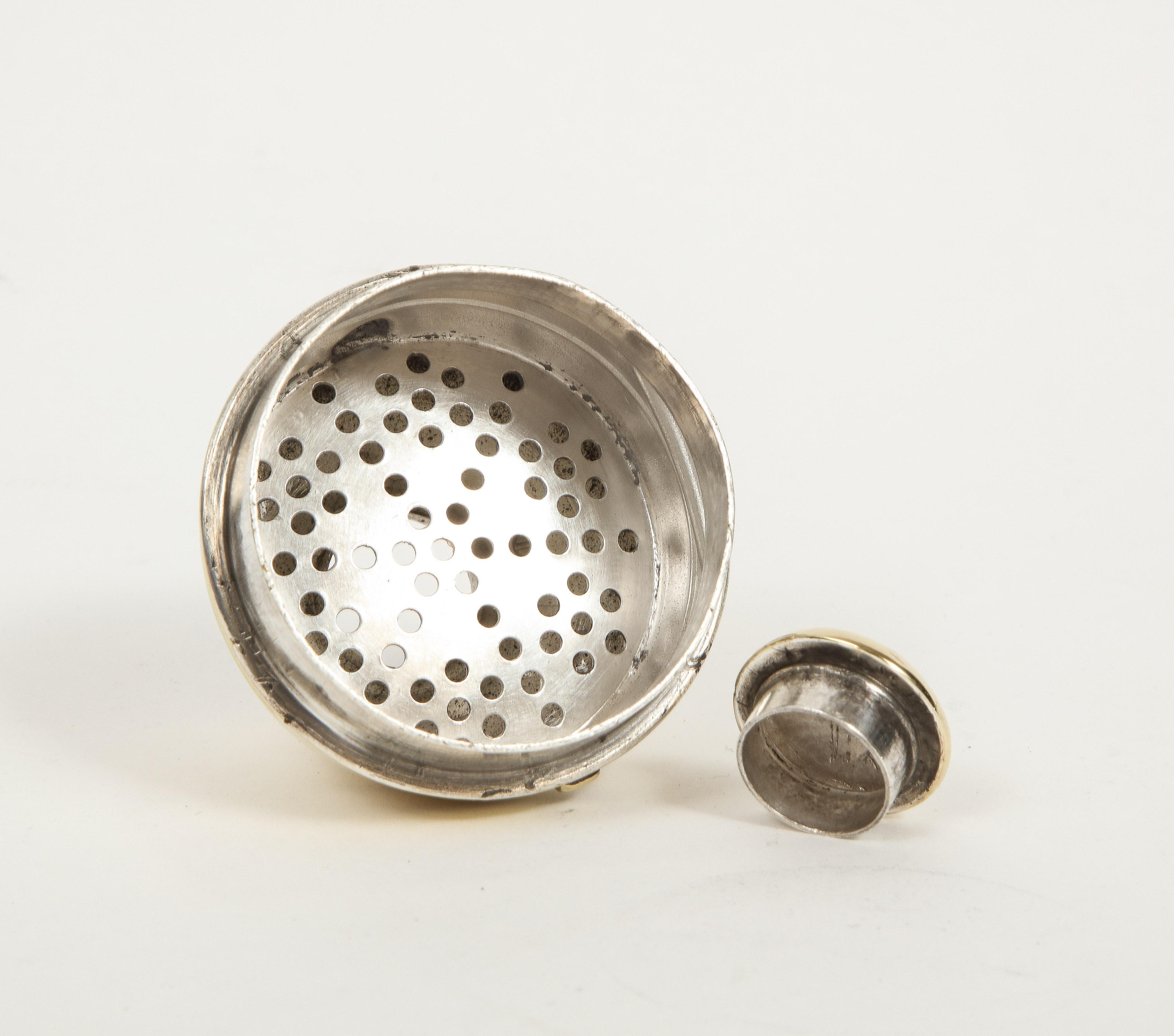 Gorham, a Rare Artillery Shell Cocktail Shaker, circa 1918 4