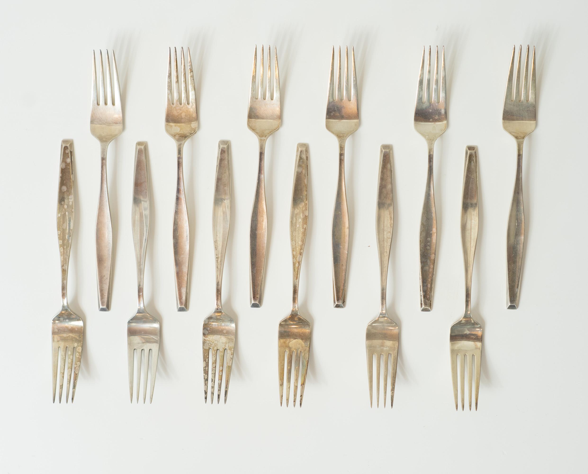 Americano Gorham American Modernist Set di posate in argento per 8 persone 77 pezzi in vendita