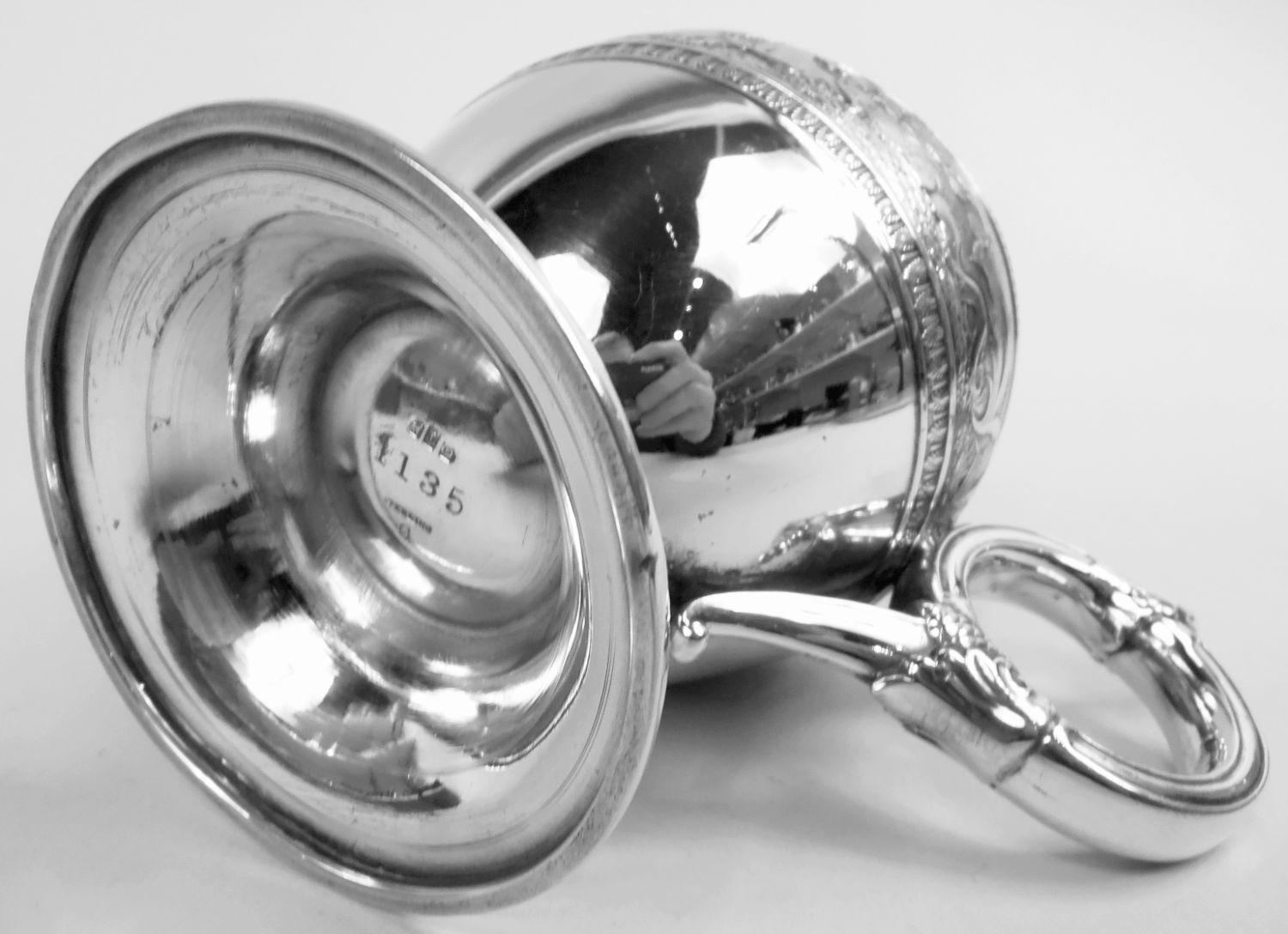 Tazza per giovani in argento sterling di Gorham con motivo classico Aurora in vendita 3