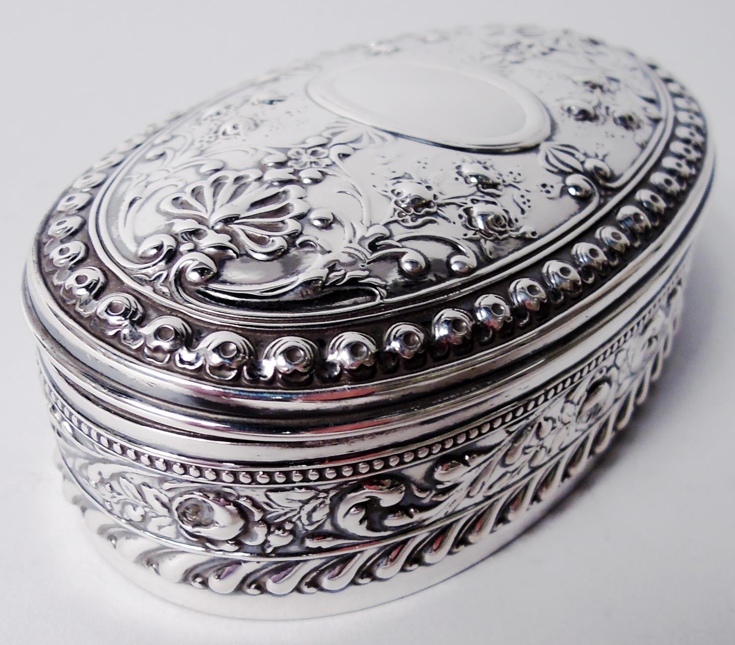 Late 19th Century Gorham American Victorian Classical Sterling Silver Jewelry Box 1897 For Sale