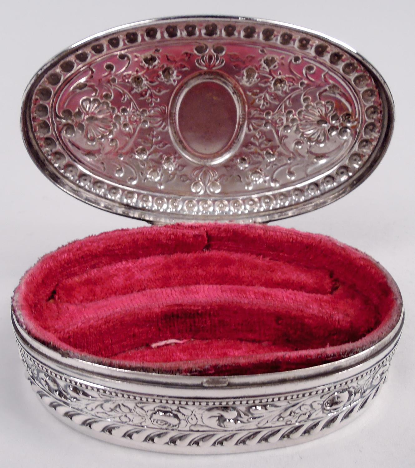Gorham American Victorian Classical Sterling Silver Jewelry Box 1897 For Sale 3