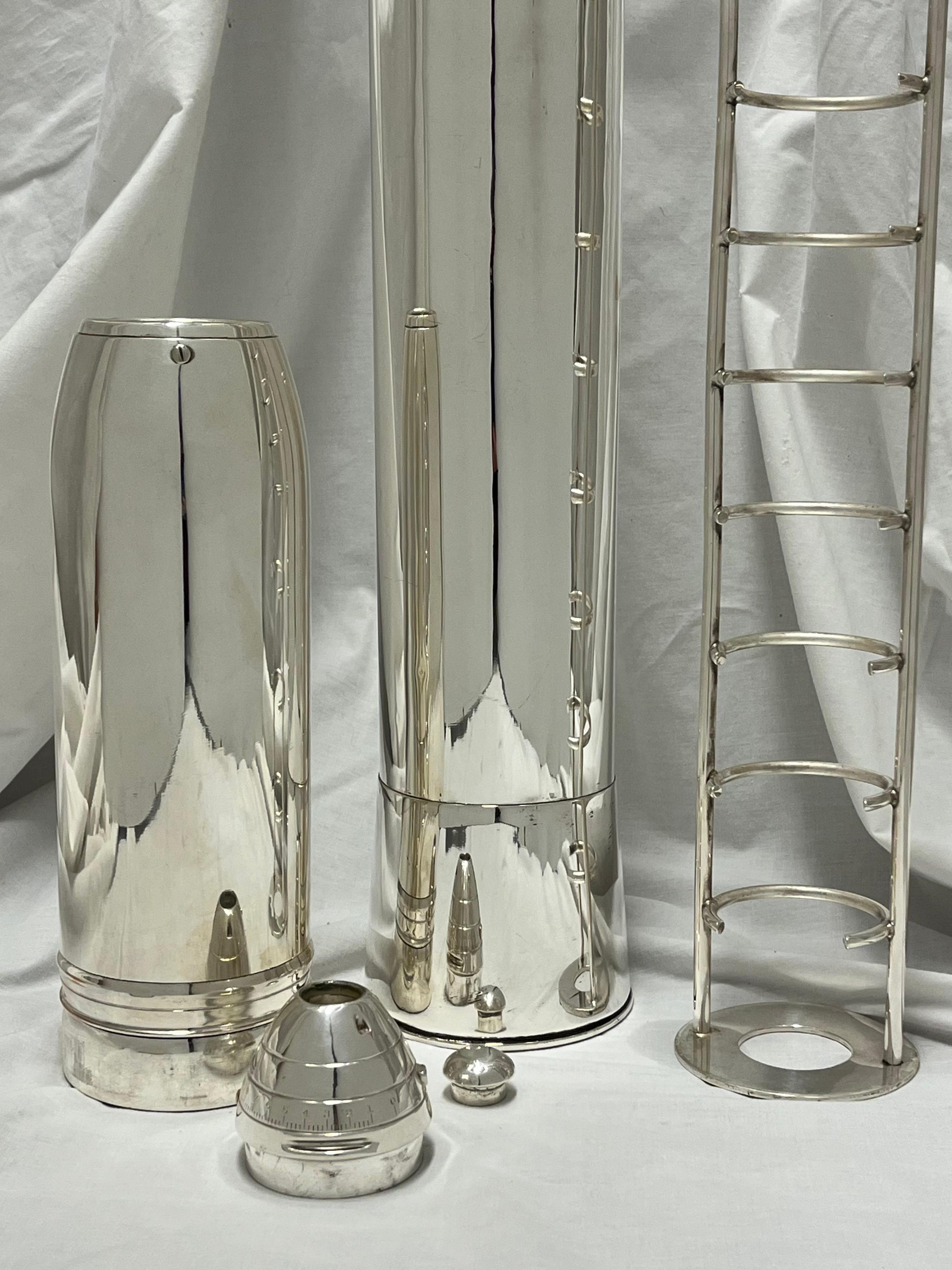 Gorham Artillery Shell Silver Plate 37 inch Antique Cocktail Shaker with Rack In Good Condition For Sale In Atlanta, GA