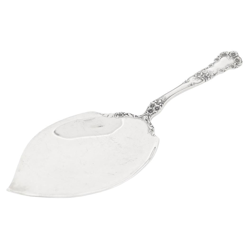 American Gorham Buttercup Pattern Sterling Silver Large Oyster Serving Spoon For Sale