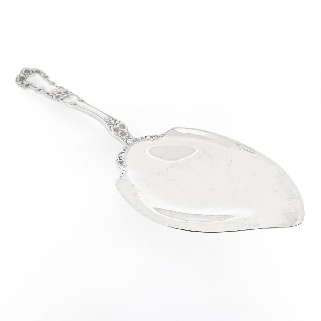 20th Century Gorham Buttercup Pattern Sterling Silver Large Oyster Serving Spoon For Sale