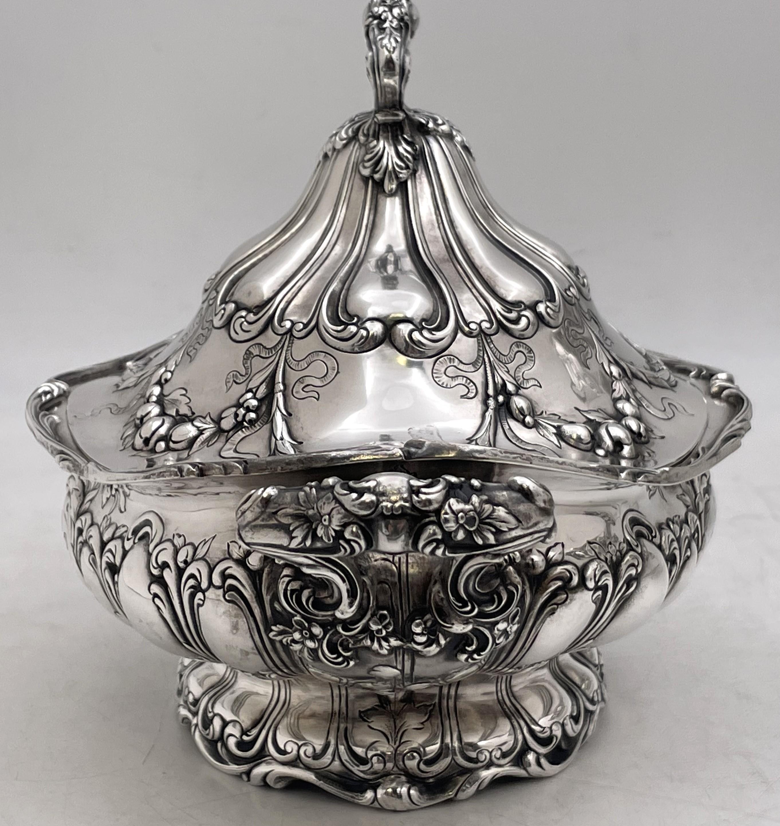American Gorham Chantilly Grande Pair of Sterling Silver 1900 Tureens Art Nouveau Style For Sale