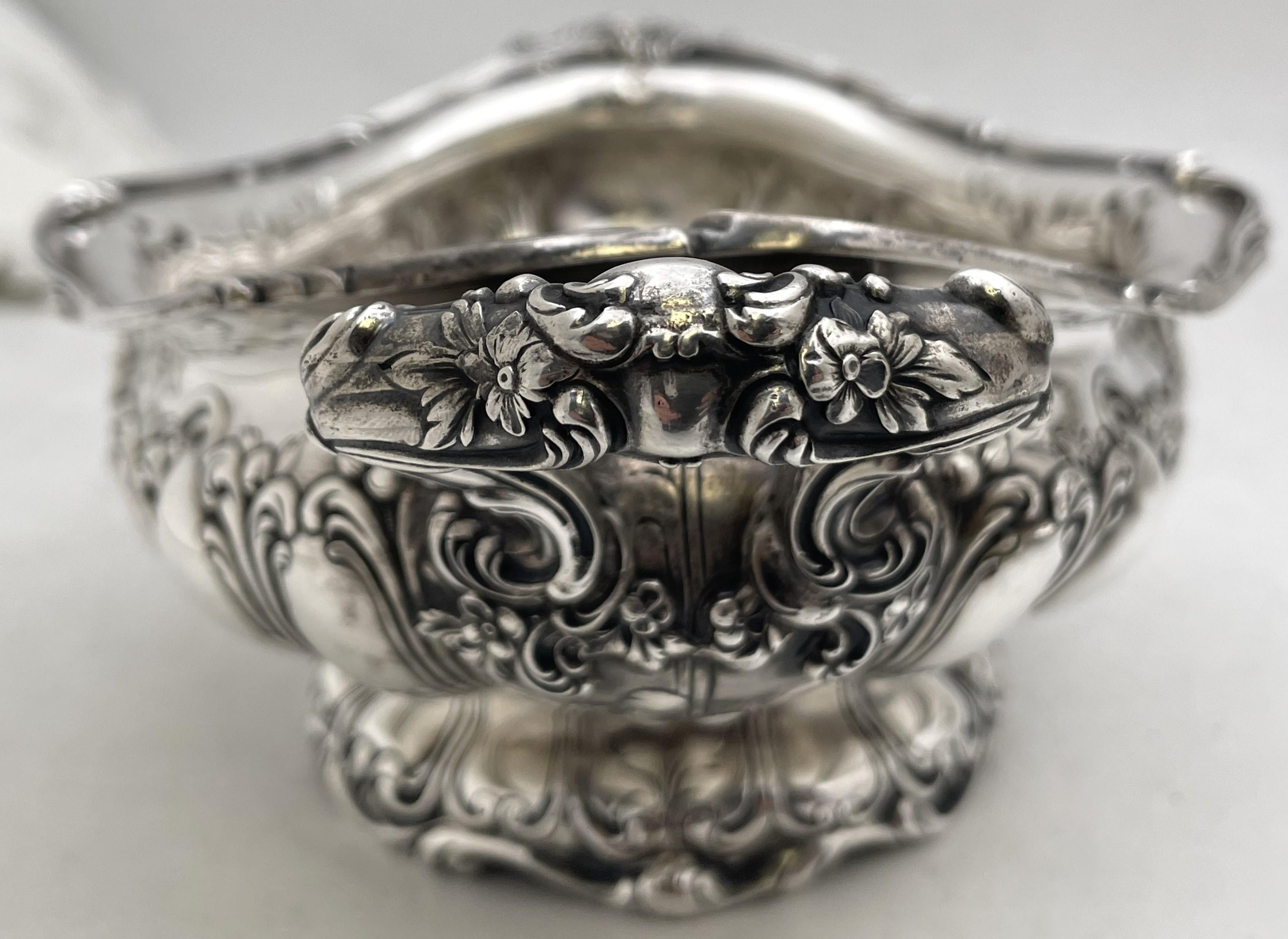 Gorham Chantilly Grande Paar Sterling Silber 1900 Terrinen Art Nouveau Stil (Frühes 20. Jahrhundert) im Angebot