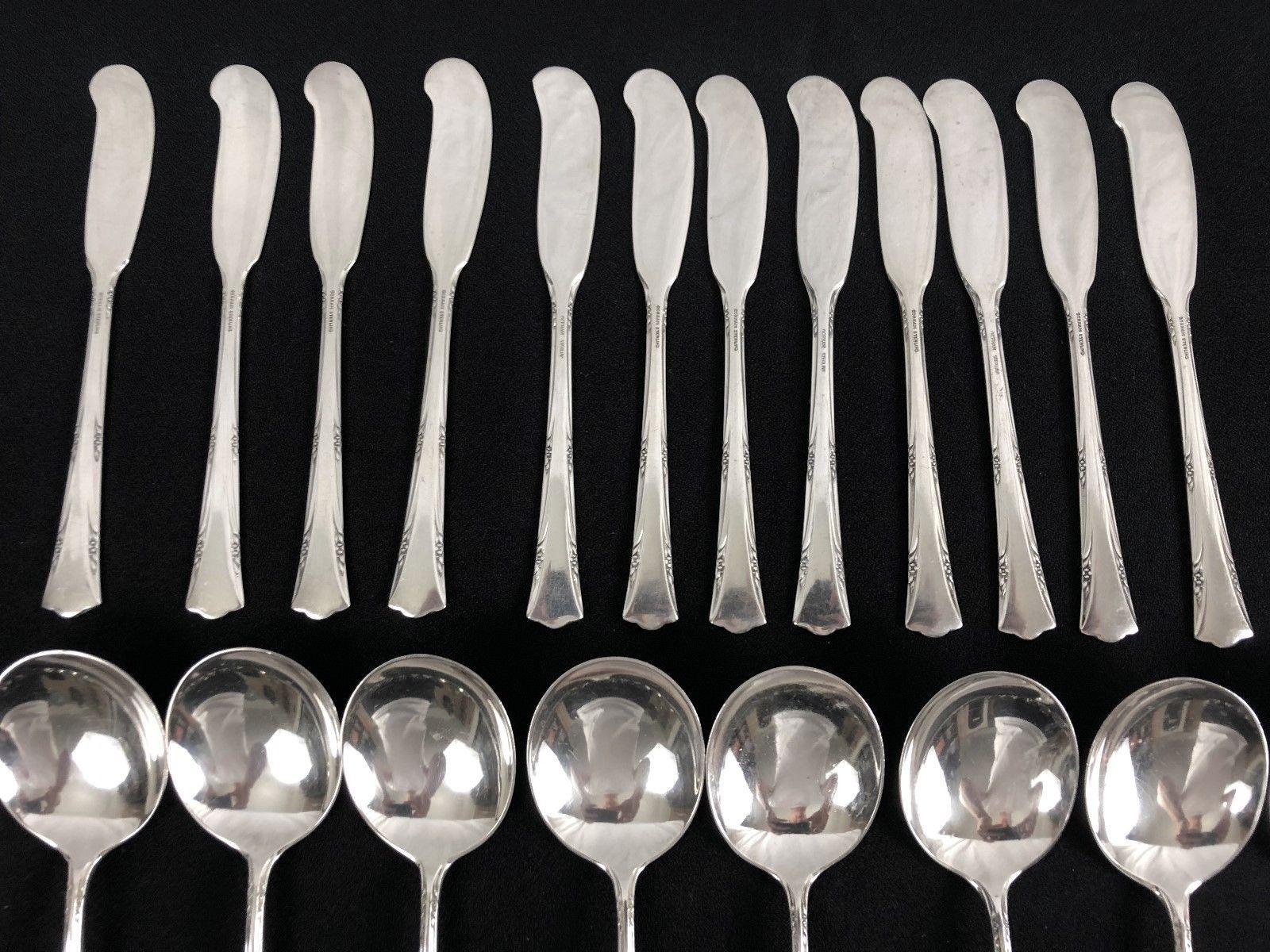 Gorham Greenbrier Service for 12, Sterling Silver, 1938, No Monogram, 77 Pieces In Good Condition In Seattle, WA