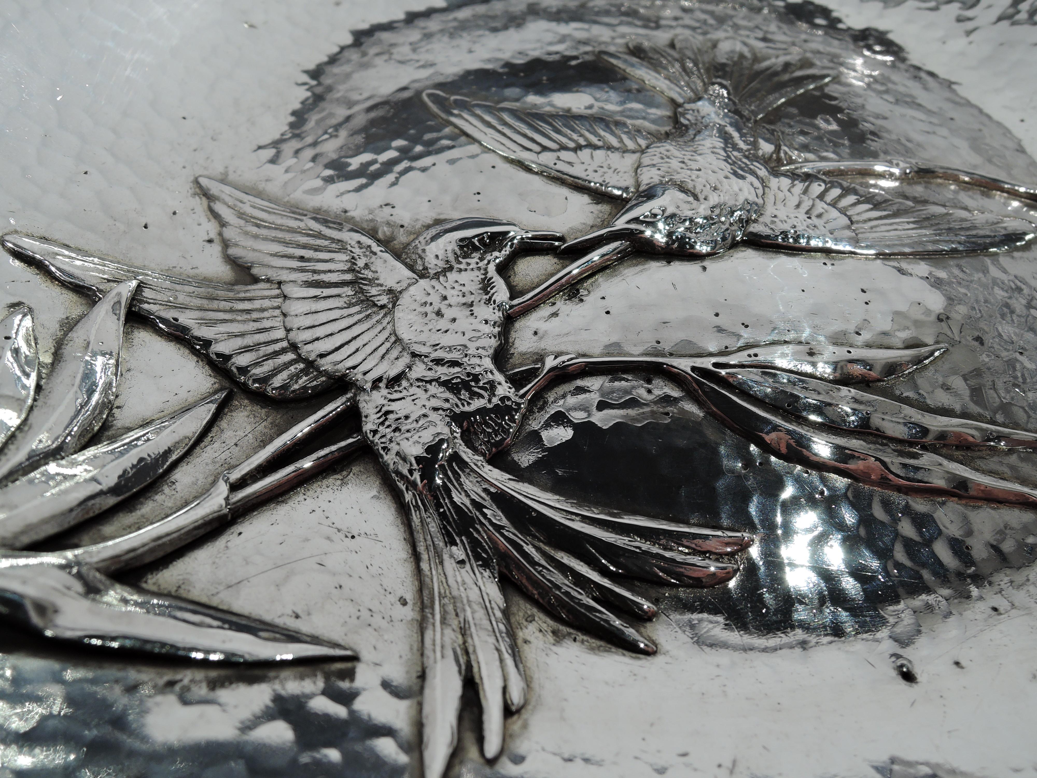 Gorham Japonesque Applied Hand-Hammered Sterling Silver Hummingbird Bowl In Excellent Condition In New York, NY