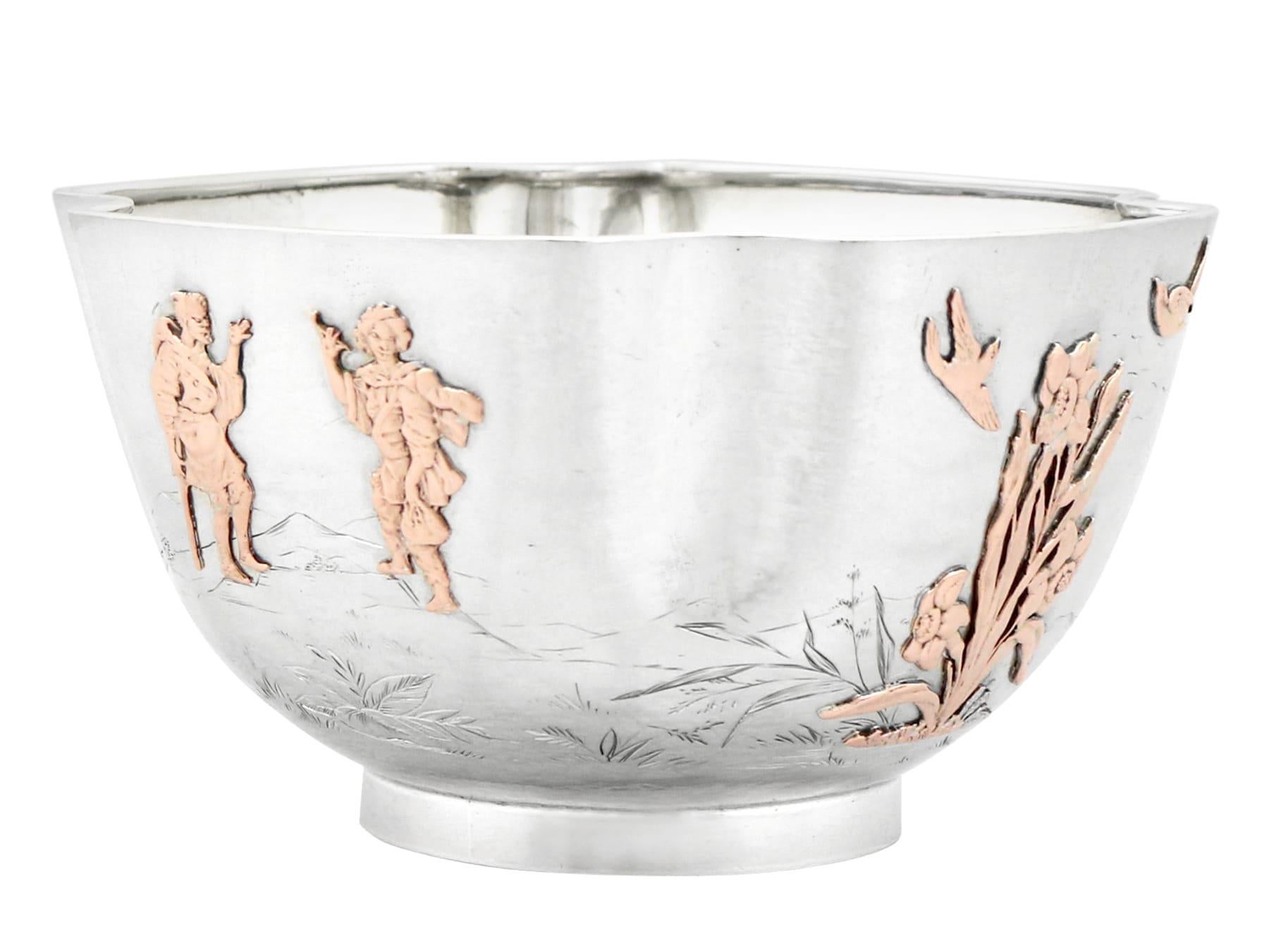 An exceptional, fine and impressive antique American sterling silver bowl made by Gorham Manufacturing Company; an addition to AC Silver's dining silverware collection.

This exceptional antique American sterling silver bowl has a square rounded