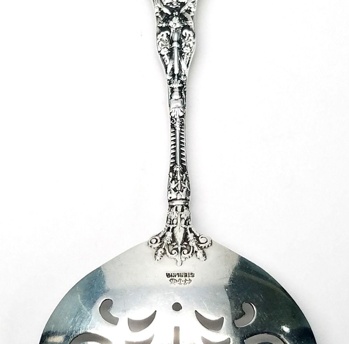 Gorham Mythologique Sterling Silver Bon Bon Spoon, No Monogram In Good Condition In Washington Depot, CT