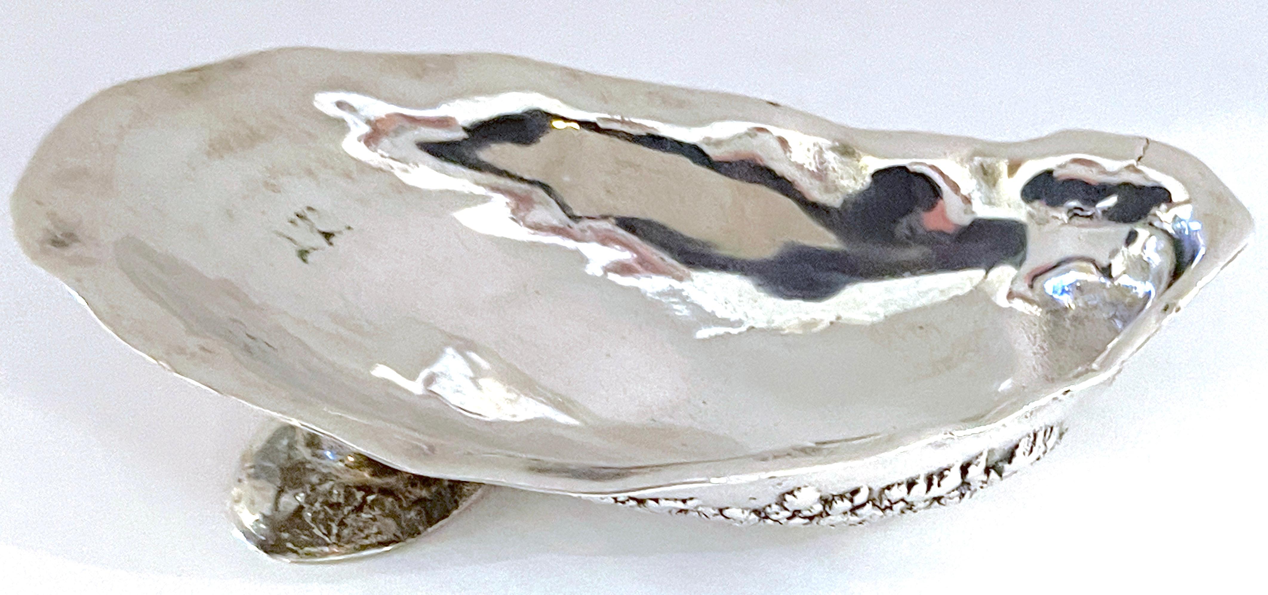 Gorham 'Narragansett' Sterling- Silver Shell Dish & Figural Crab Spoon In Good Condition For Sale In West Palm Beach, FL