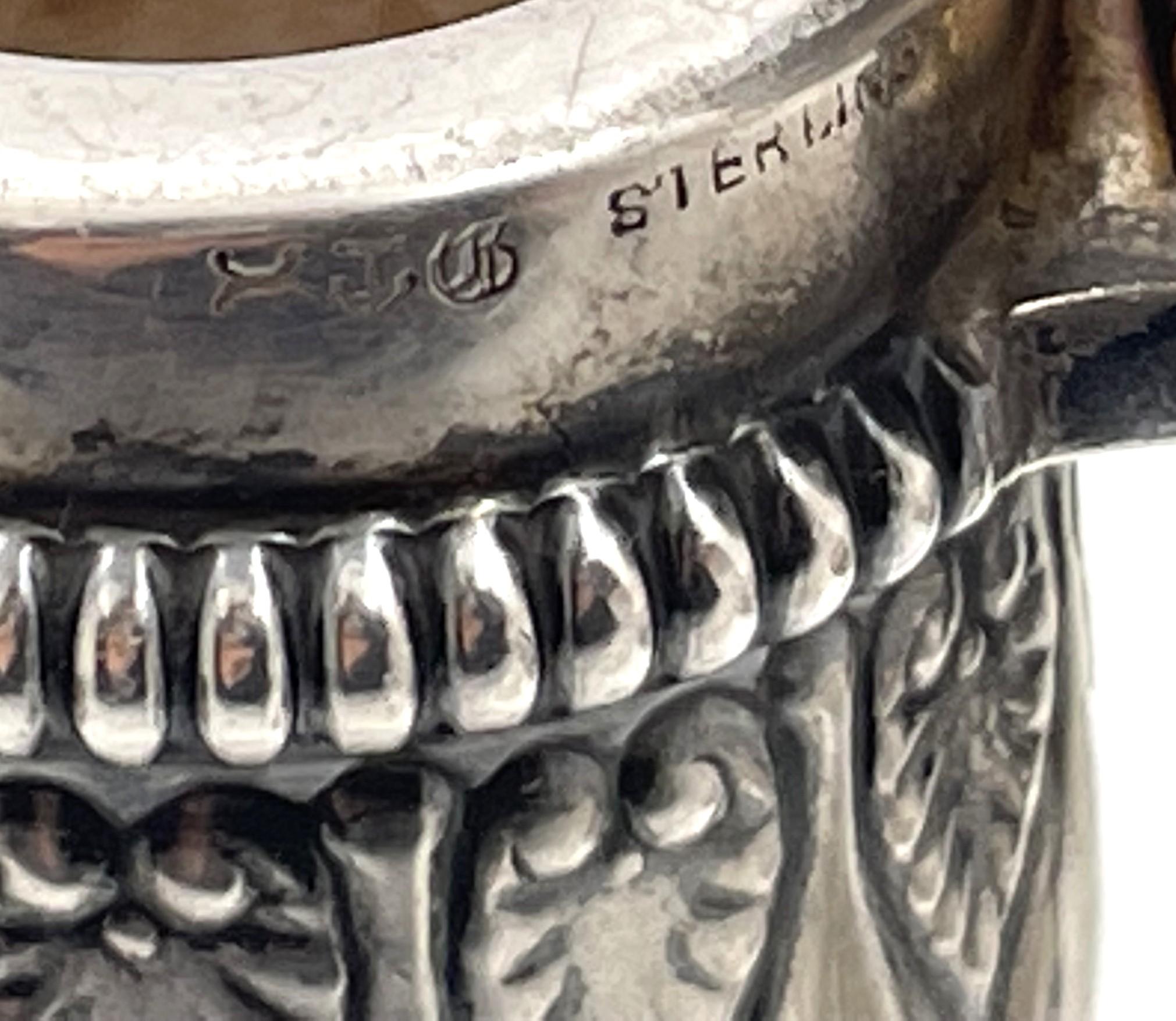 Gorham Coppia di decanter in argento sterling del 1887 in un raro stile moresco/moresca in vendita 3