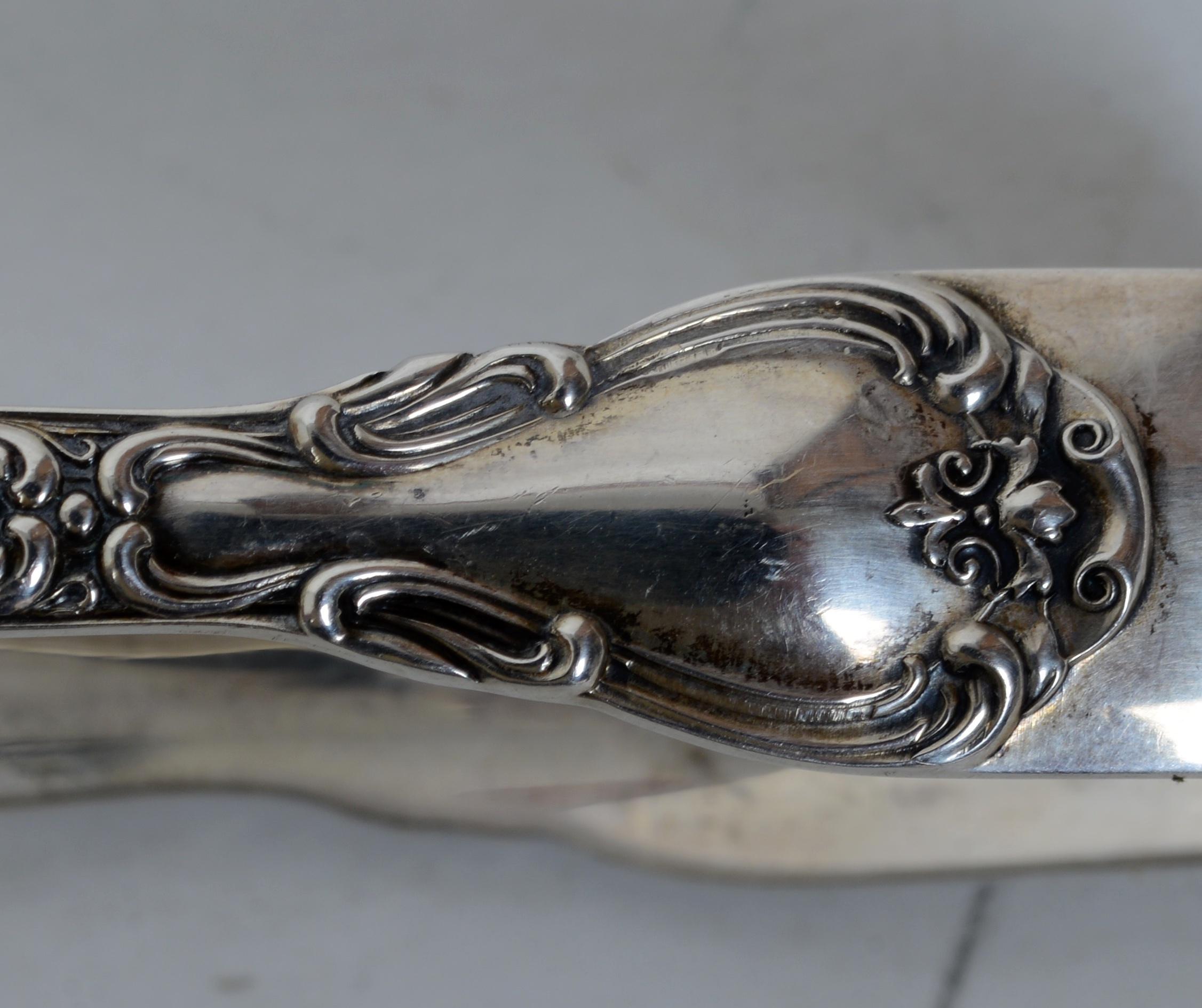 Gorham Small Sugar Tongs, Chantilly Pattern, No Monogram For Sale 1