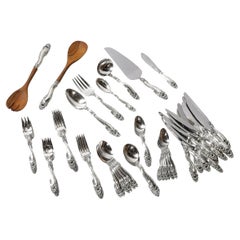 Gorham Sterling Decor Pattern Flatware Service for 12 With Serving Pieces