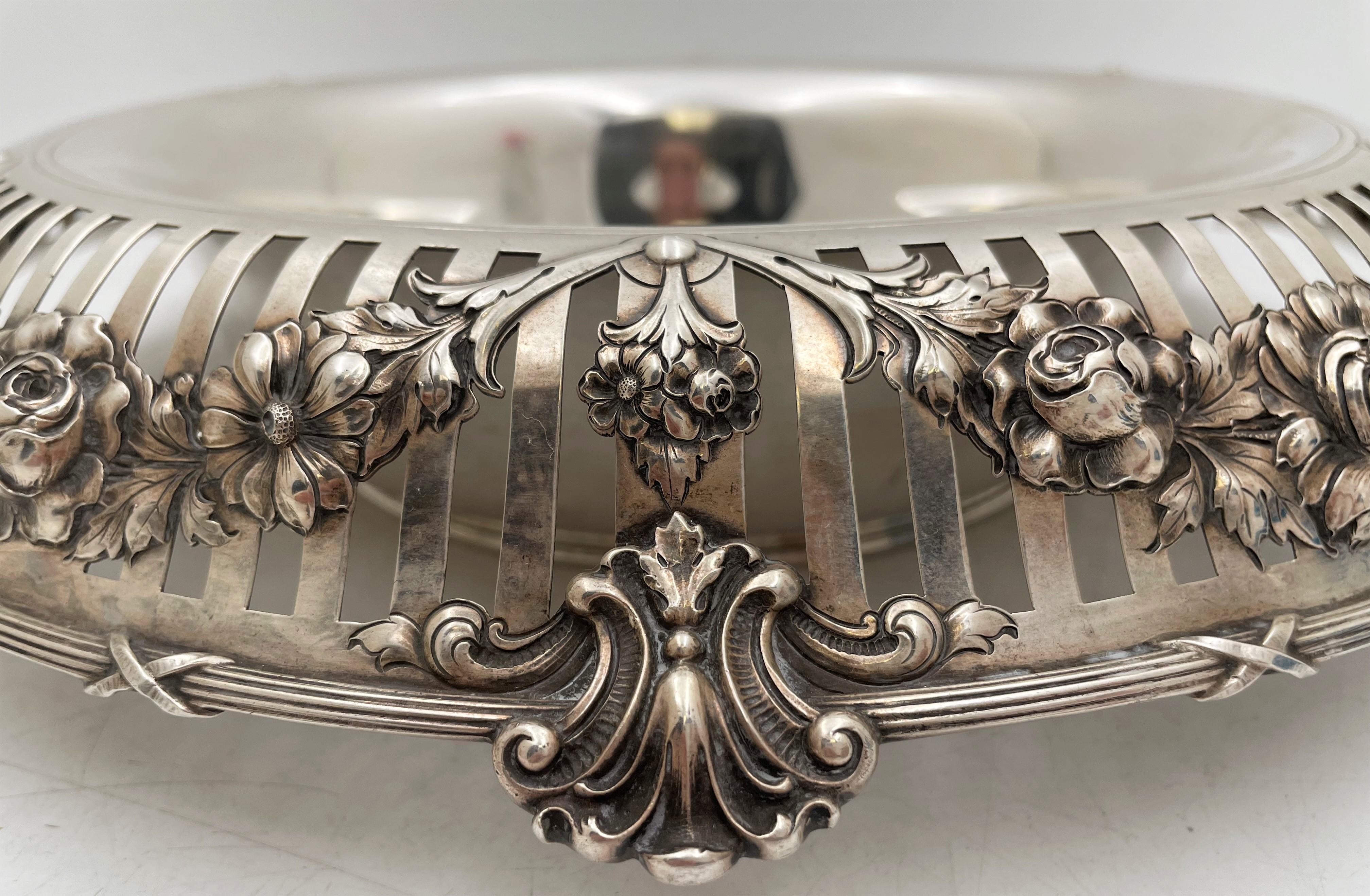 Gorham Sterling Silver 1911 Centerpiece Bowl in Art Nouveau Style In Good Condition In New York, NY
