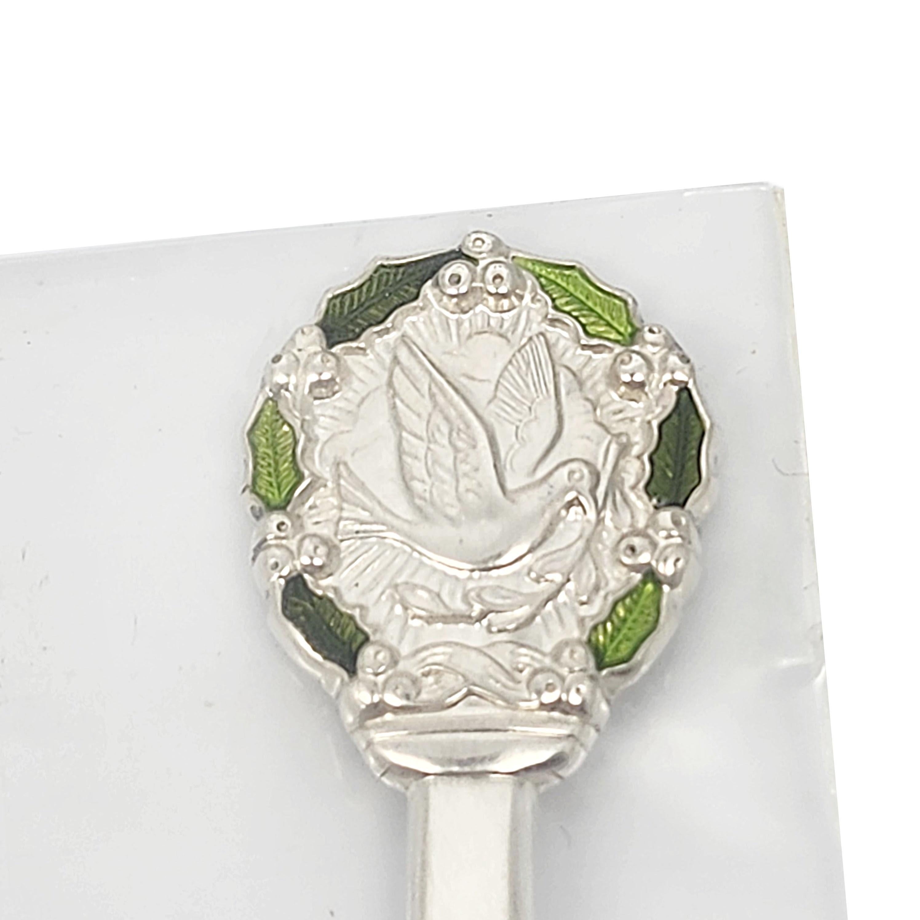 Women's or Men's Gorham Sterling Silver 1977 Christmas Spoon Sealed with Box #15798 For Sale