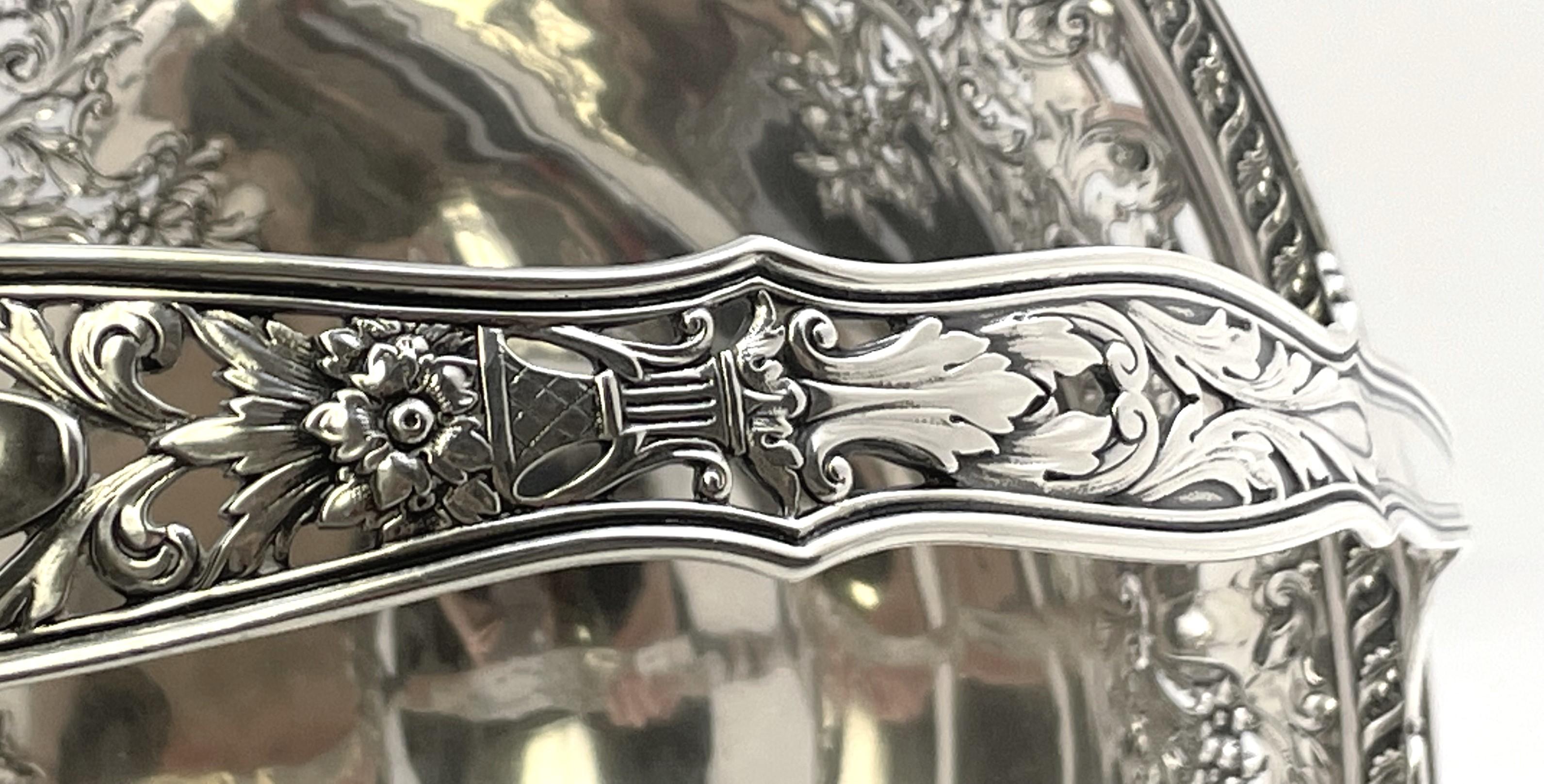 Gorham Sterling Silver Basket Vase in Art Nouveau Style From Early 20th Century For Sale 3