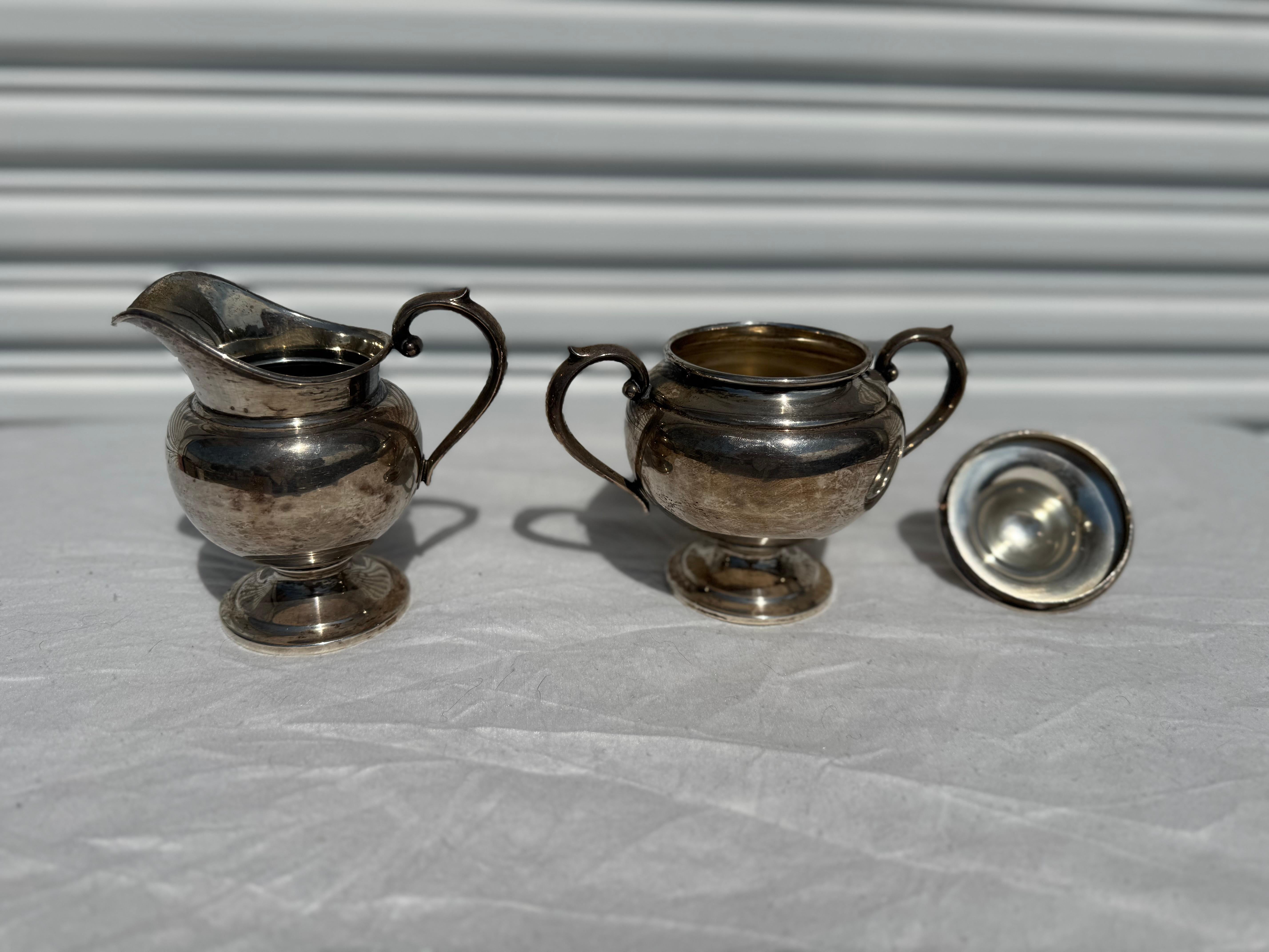 Gorham Sterling Silver Creamer and Sugar Bowl (amerikanisch) im Angebot