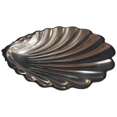 Gorham Sterling Silver Dish Shell Shaped with Ball Feet #42606